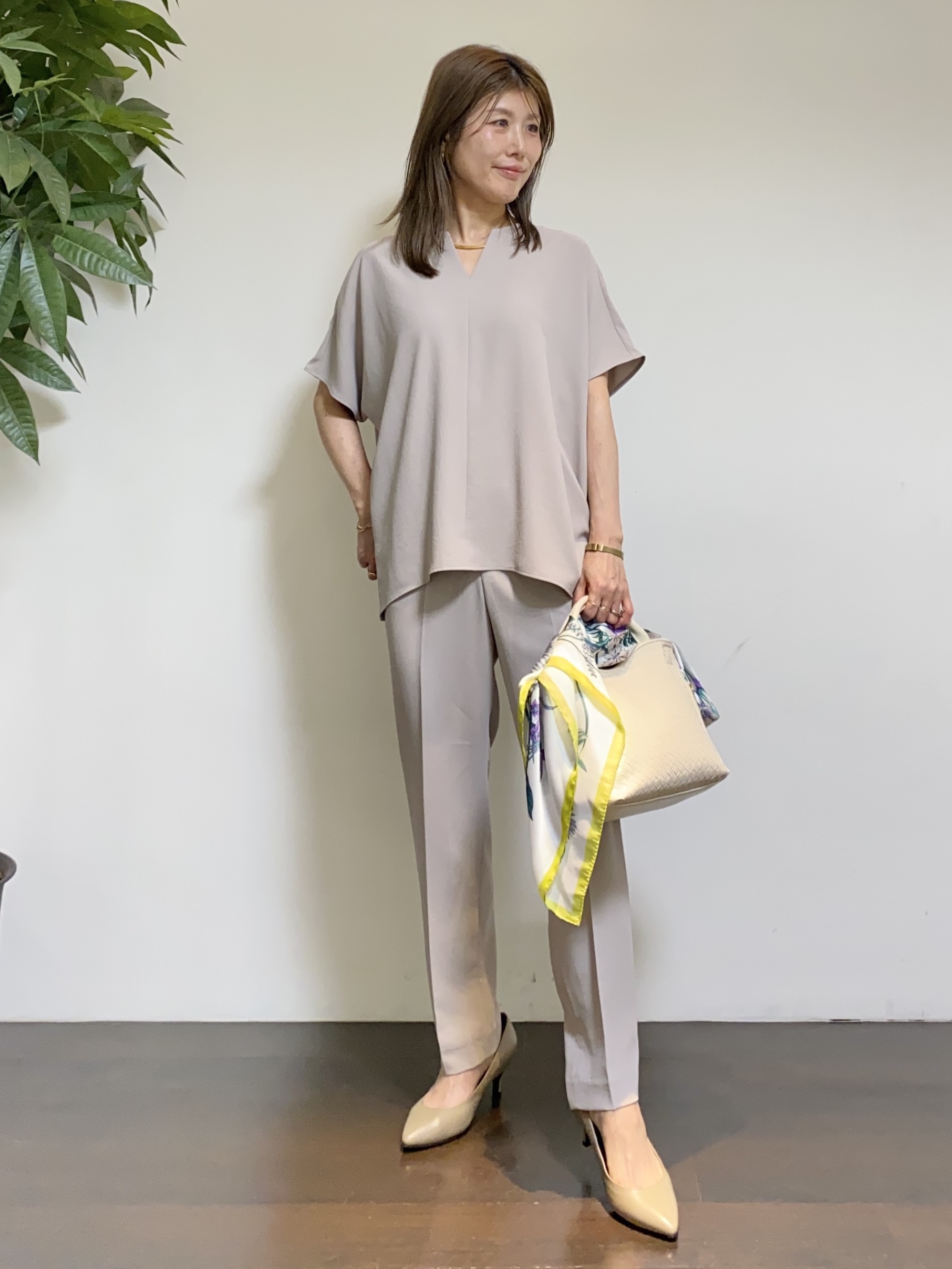 tomoさんの「UNTITLED｜【接触冷感/UVカット/遮熱機能】フライスジャージカーディガン」を使ったコーディネート