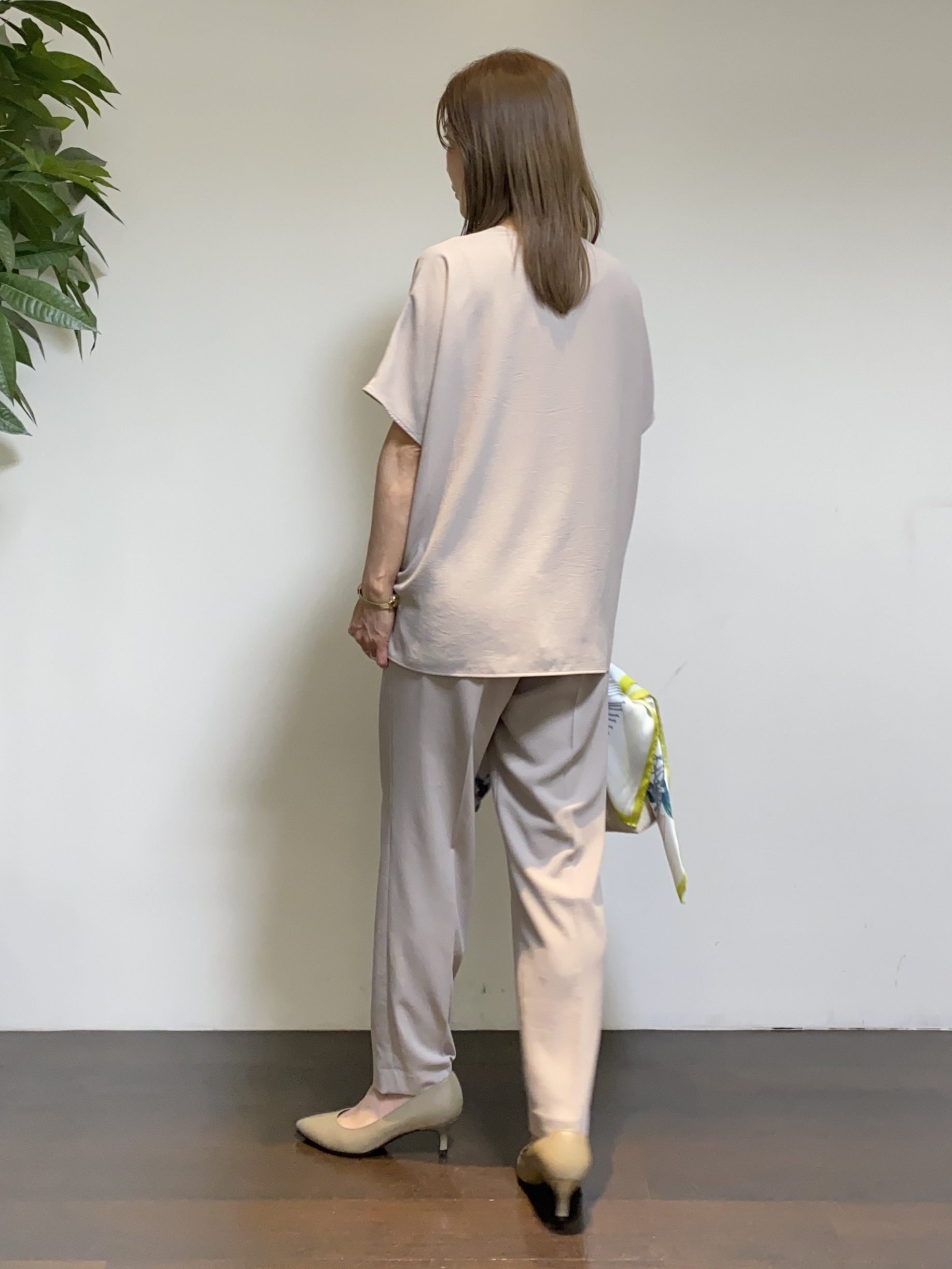 tomoさんの「UNTITLED｜【接触冷感/UVカット/遮熱機能】フライスジャージカーディガン」を使ったコーディネート