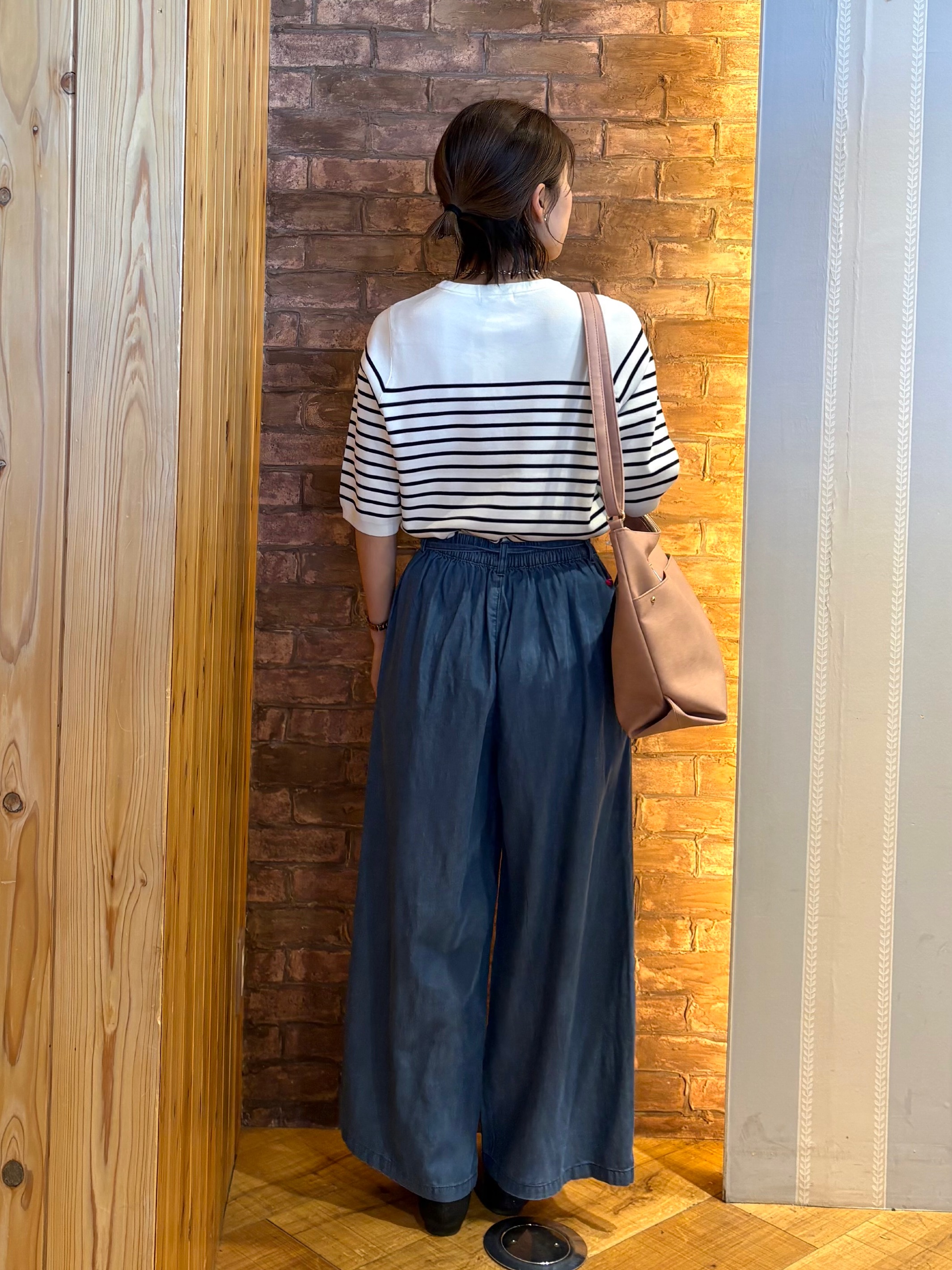 mieさんの「SHOO･LA･RUE｜【毎日洗える/S-LL/UV】上半身すっきり 二の腕見せない5分袖ニット」を使ったコーディネート