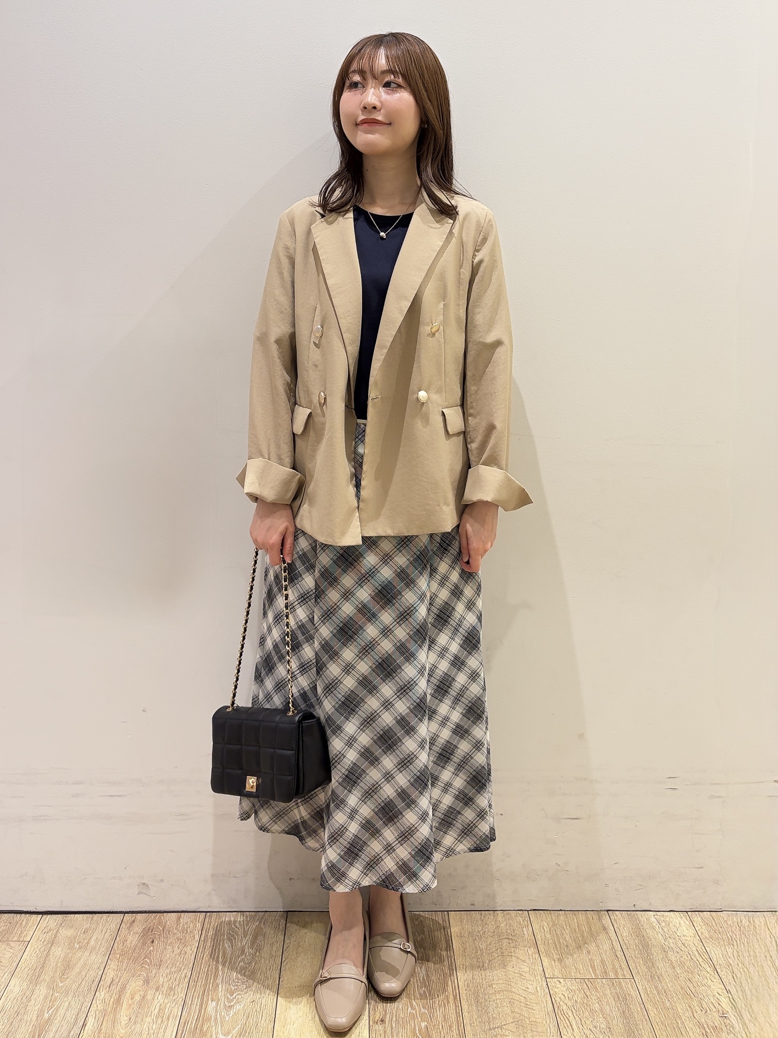 MOMOさんの「index｜《再入荷》ダブルブレストテーラードジャケット【接触冷感／吸水速乾／イージーアイロン／防シワ／洗濯機O」を使ったコーディネート