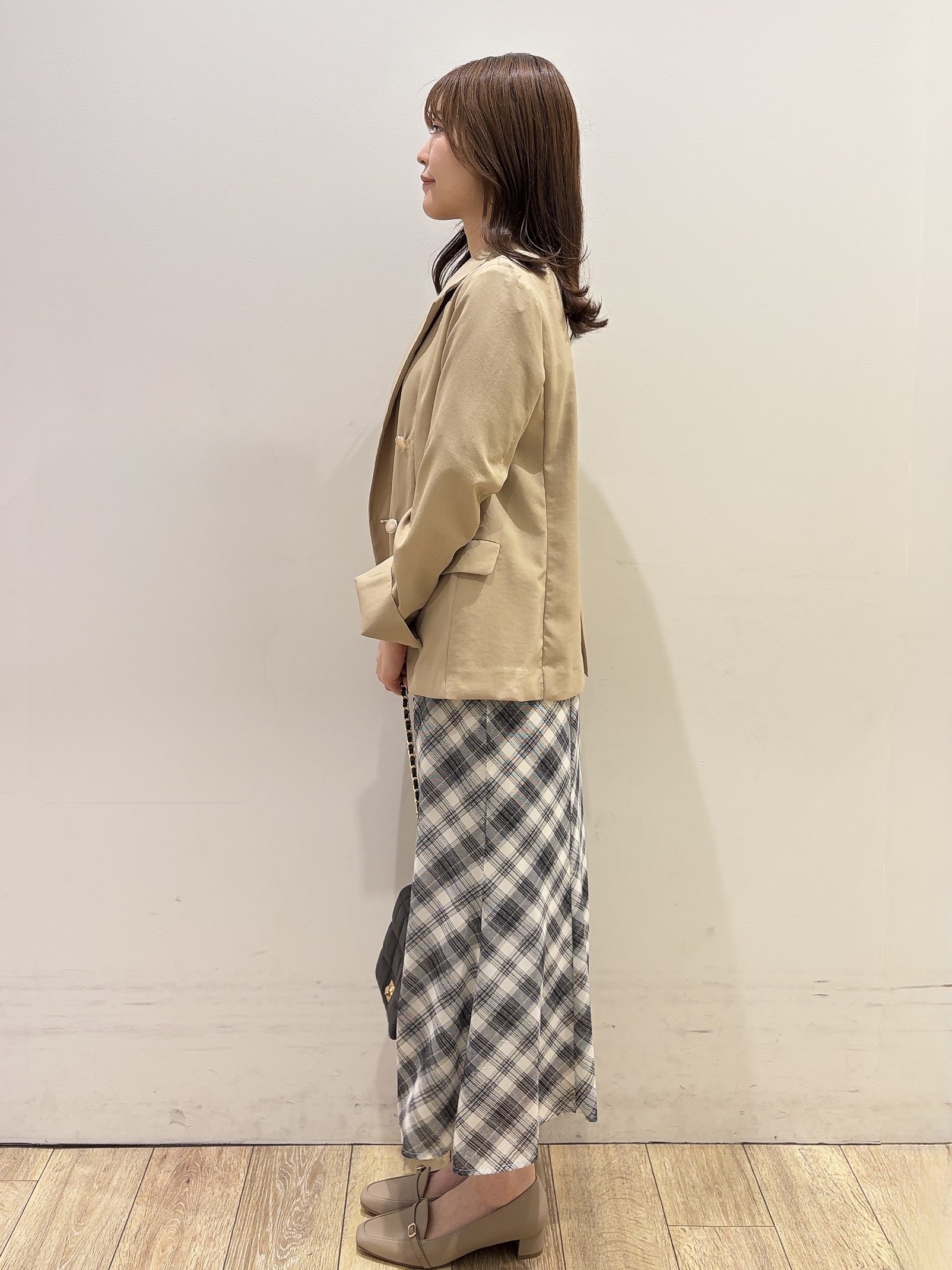 MOMOさんの「index｜《再入荷》ダブルブレストテーラードジャケット【接触冷感／吸水速乾／イージーアイロン／防シワ／洗濯機O」を使ったコーディネート