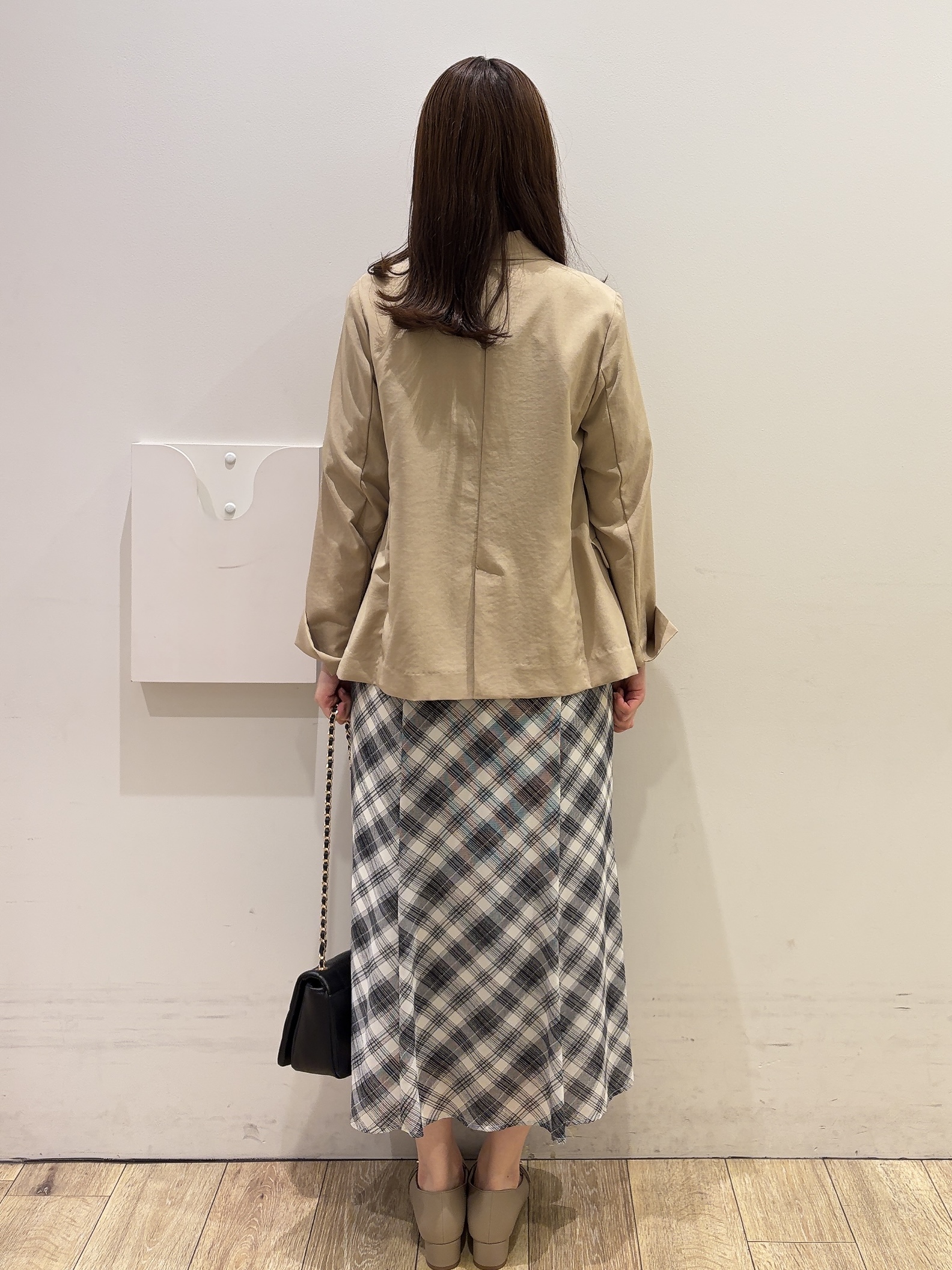 MOMOさんの「index｜《再入荷》ダブルブレストテーラードジャケット【接触冷感／吸水速乾／イージーアイロン／防シワ／洗濯機O」を使ったコーディネート