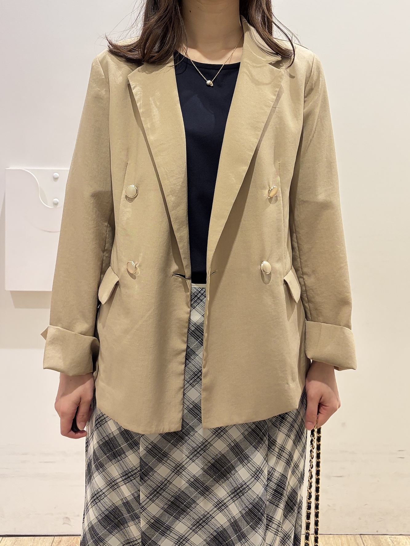 MOMOさんの「index｜《再入荷》ダブルブレストテーラードジャケット【接触冷感／吸水速乾／イージーアイロン／防シワ／洗濯機O」を使ったコーディネート