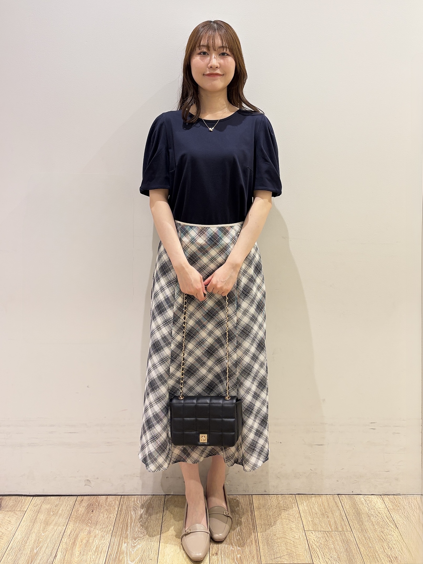 MOMOさんの「index｜【UVケア／接触冷感】ベアタックスリーブトップス《吸水速乾／透け防止／洗濯機OK／6col》」を使ったコーディネート