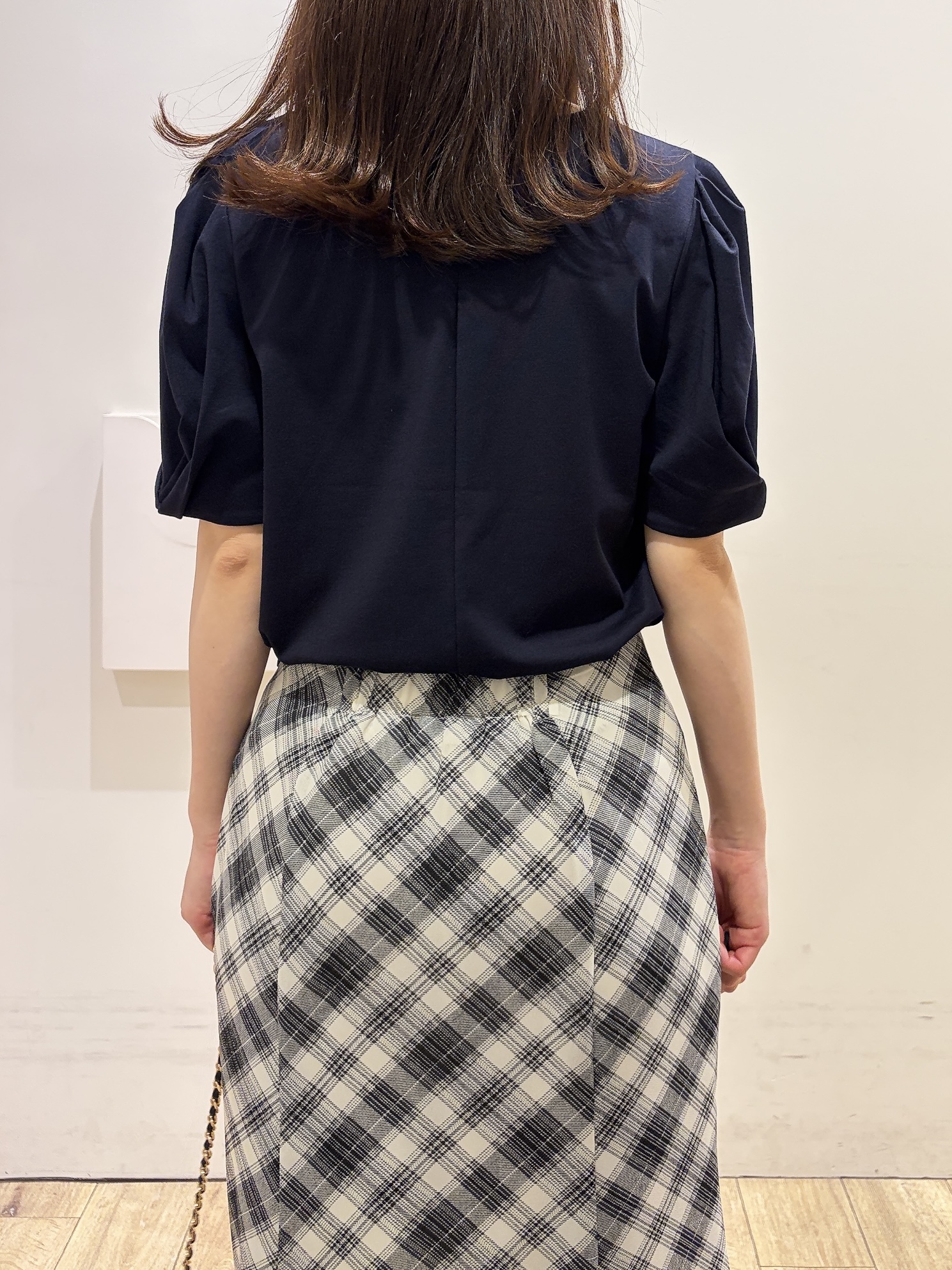 MOMOさんの「index｜【UVケア／接触冷感】ベアタックスリーブトップス《吸水速乾／透け防止／洗濯機OK／6col》」を使ったコーディネート