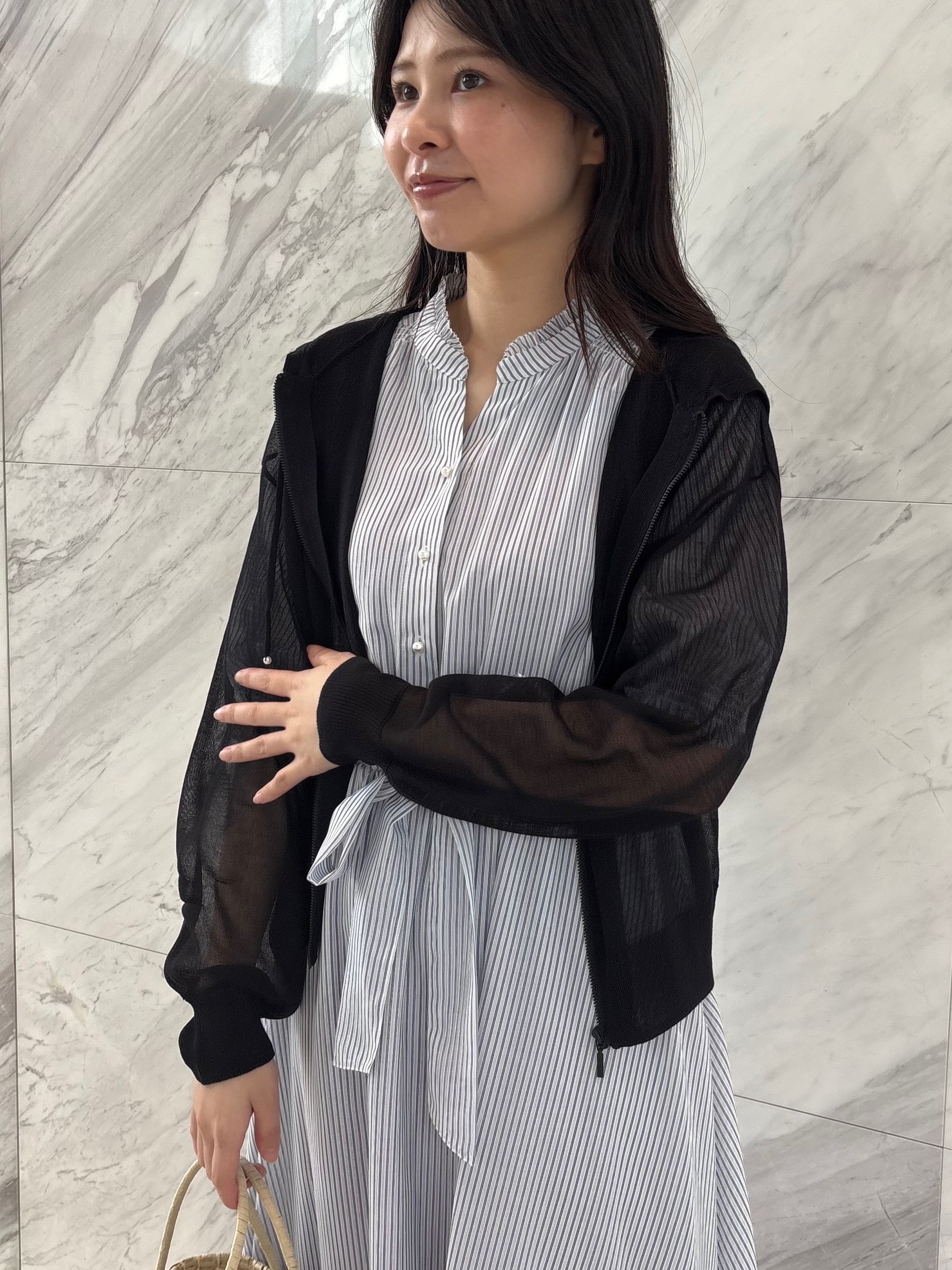 AOIさんの「Couture brooch｜【洗える】LEVITAジップアップフーディー」を使ったコーディネート