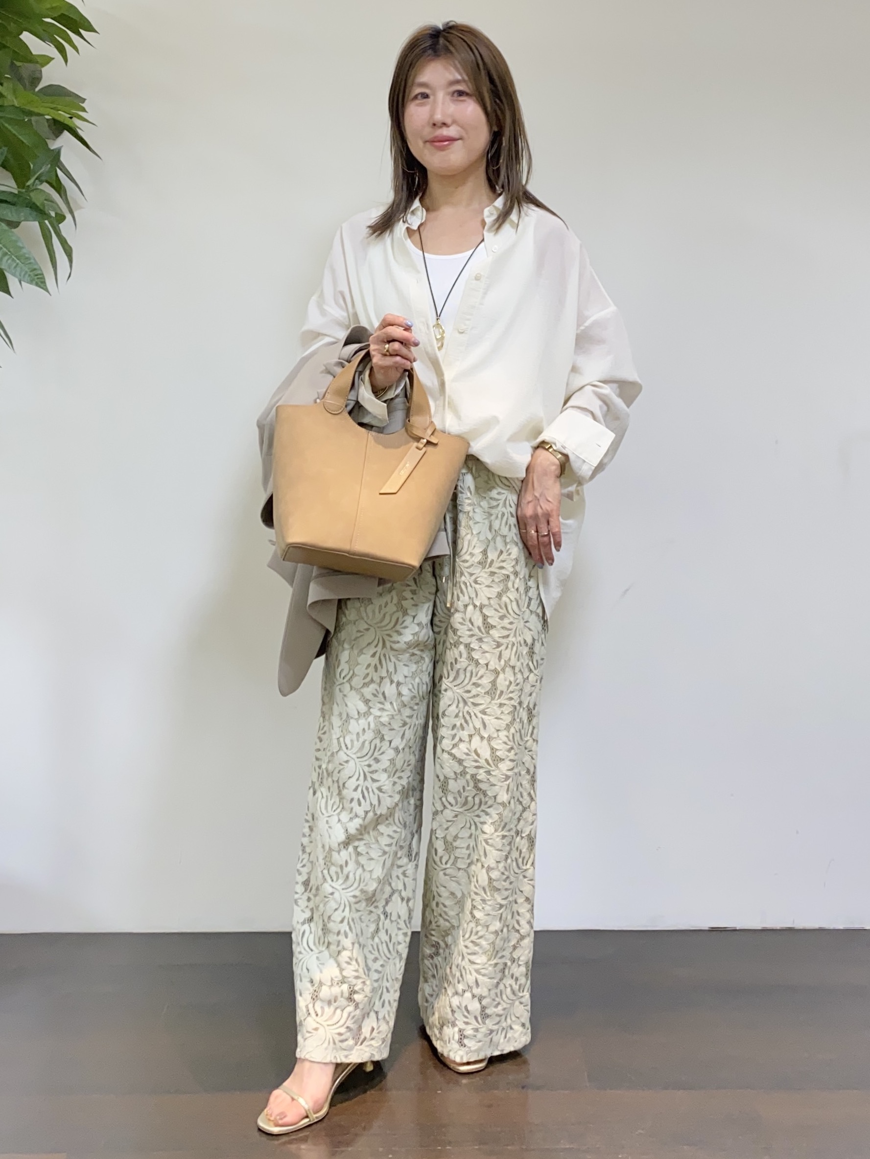 tomoさんの「UNTITLED｜◆【洗える/ストレッチ性】ダブルブレストジャケット」を使ったコーディネート