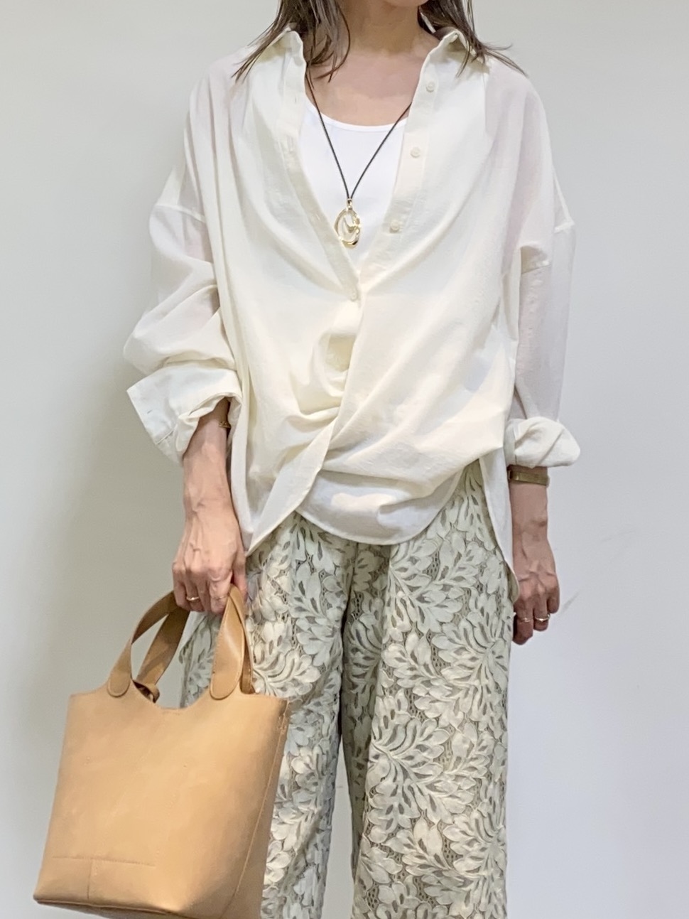 tomoさんの「UNTITLED｜◆【洗える/ストレッチ性】ダブルブレストジャケット」を使ったコーディネート