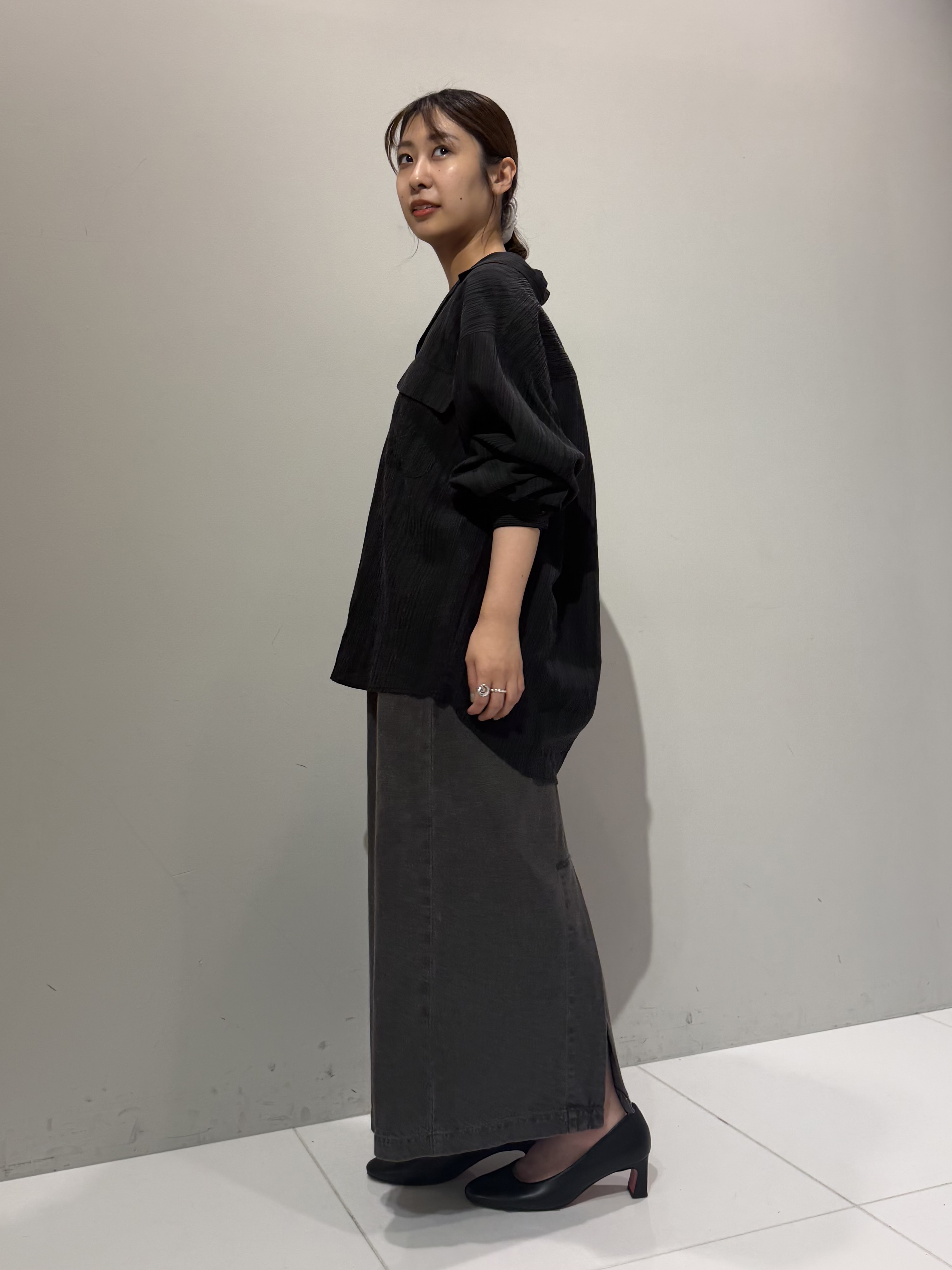abeさんの「tk.TAKEO KIKUCHI｜シアーストライプオープンカラーシャツ/とろみ/オーバーサイズ」を使ったコーディネート