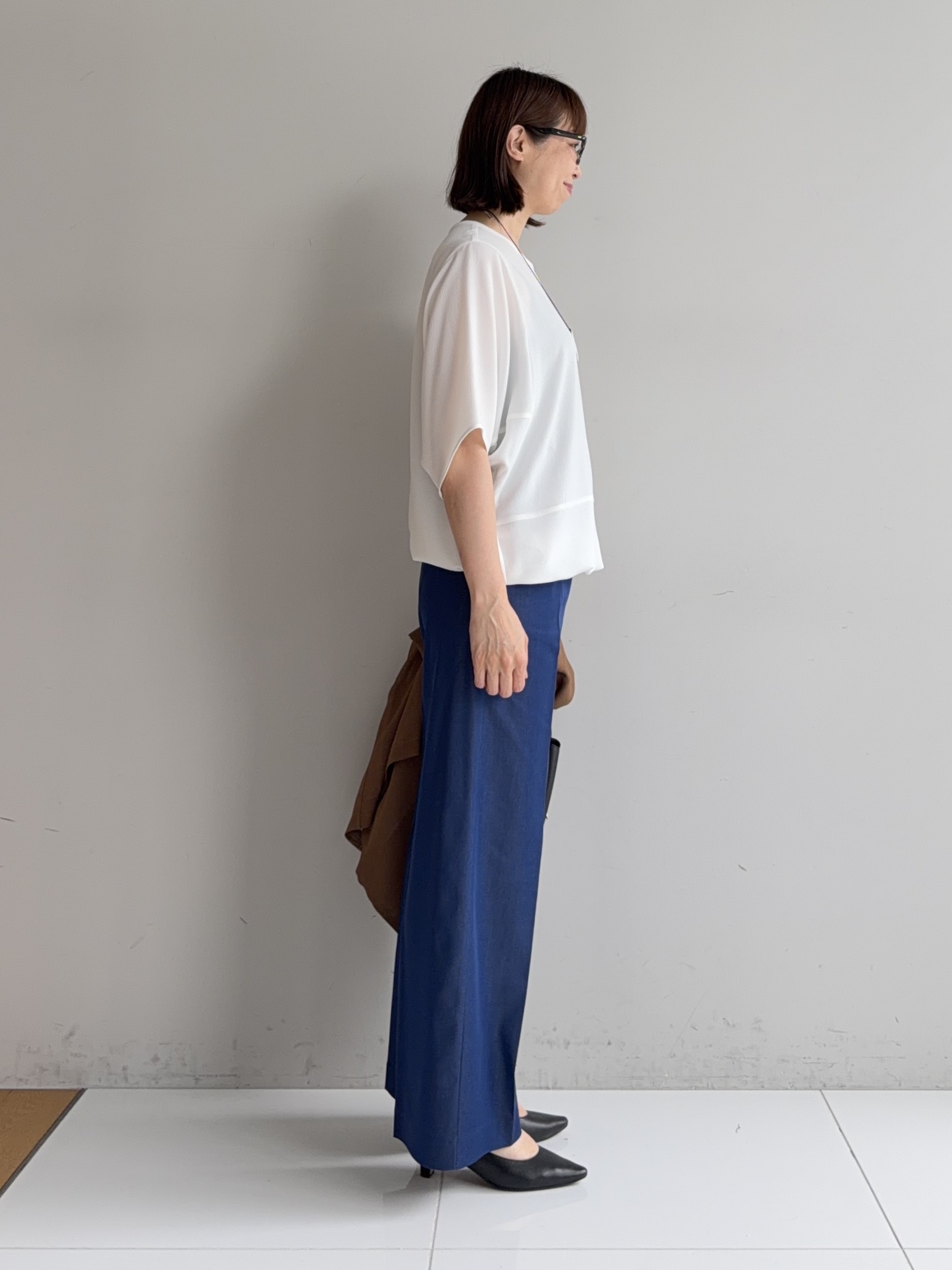 murayamaさんの「INDIVI｜【洗える／UVケア／SETUP可能】デニムライクワイドパンツ」を使ったコーディネート