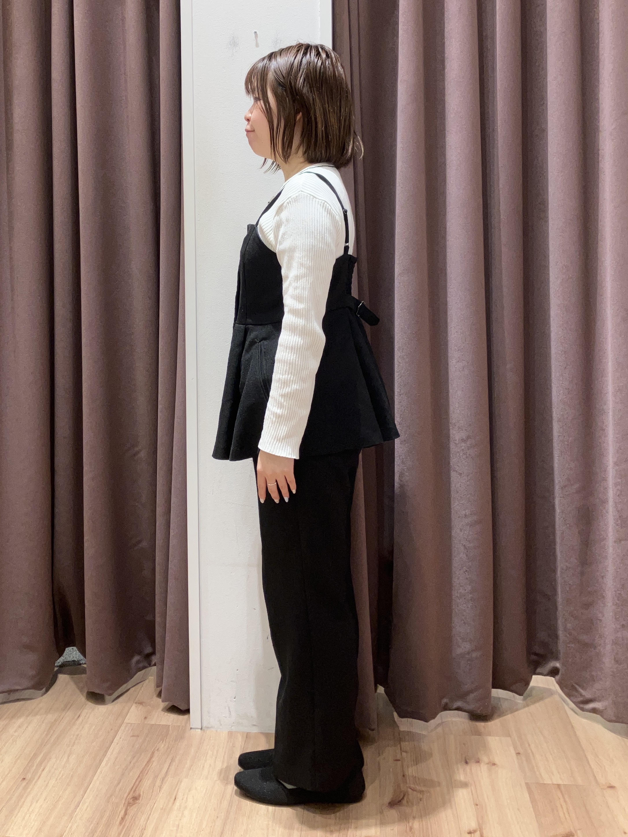 みちゃさんの「grove｜バイカラー ヘンリーネックリブニット」を使ったコーディネート