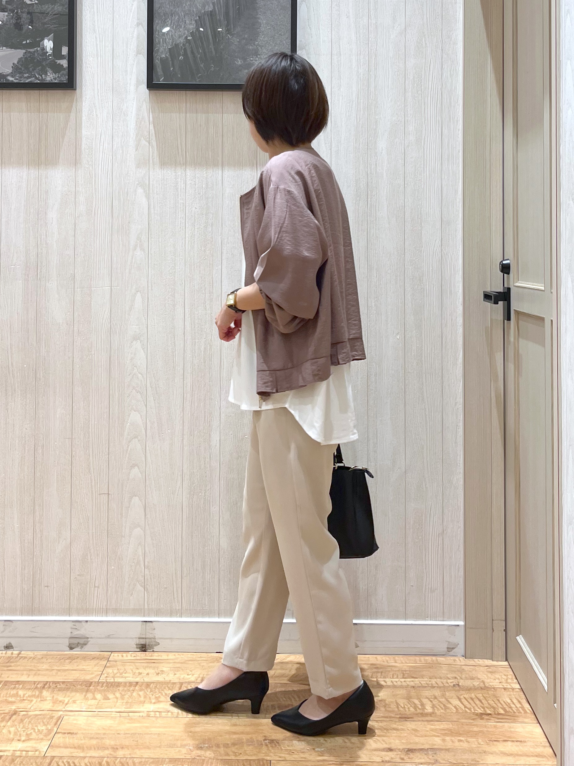 shirayuuuさんの「SHOO･LA･RUE｜【洗濯後しわになりにくい】インせず着られる さらっとタッチのドルマンブラウス」を使ったコーディネート