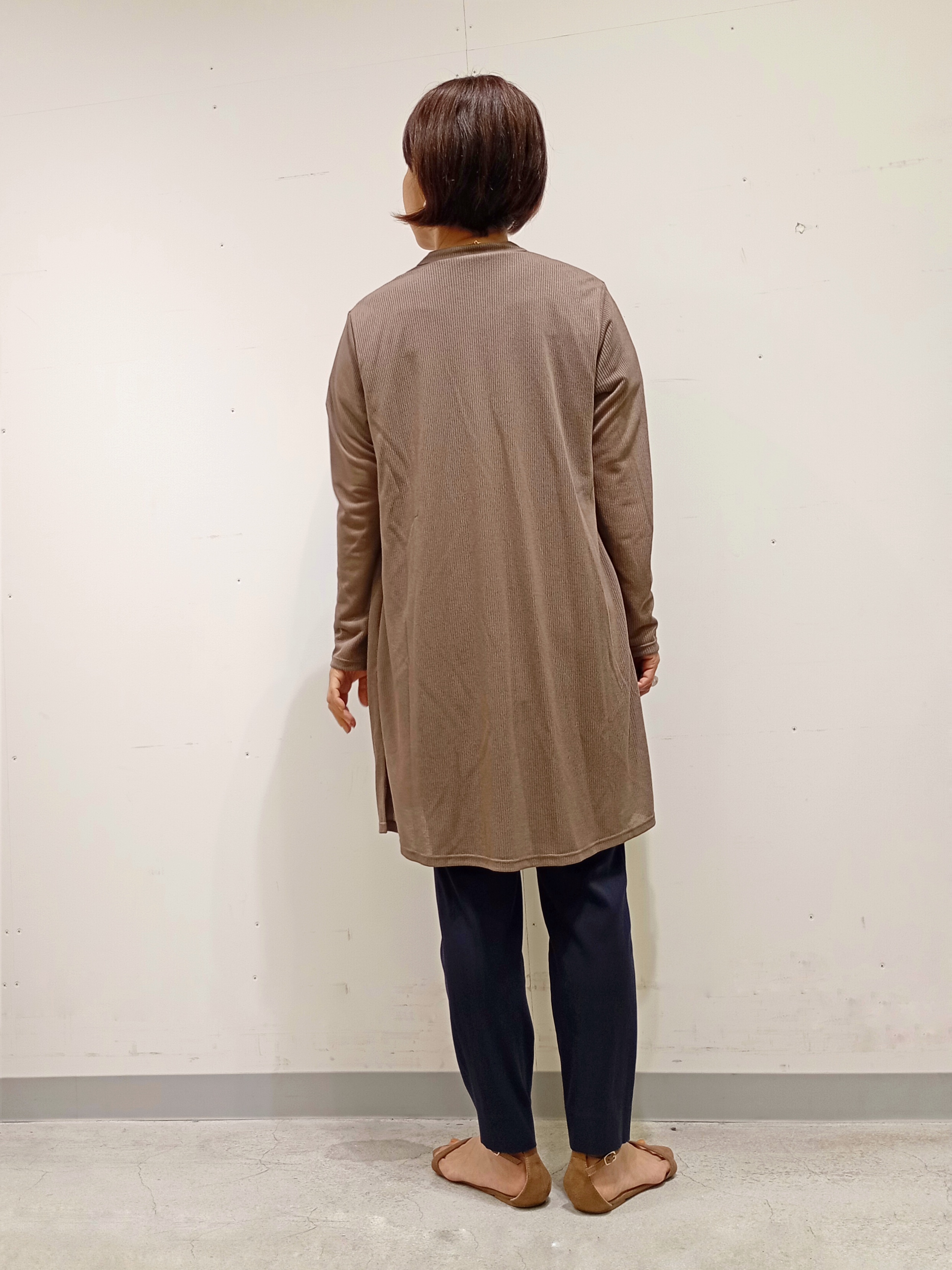 Kさんの「INDIVI｜【洗える／アンサンブル可能】シアーストライプカーディガン」を使ったコーディネート