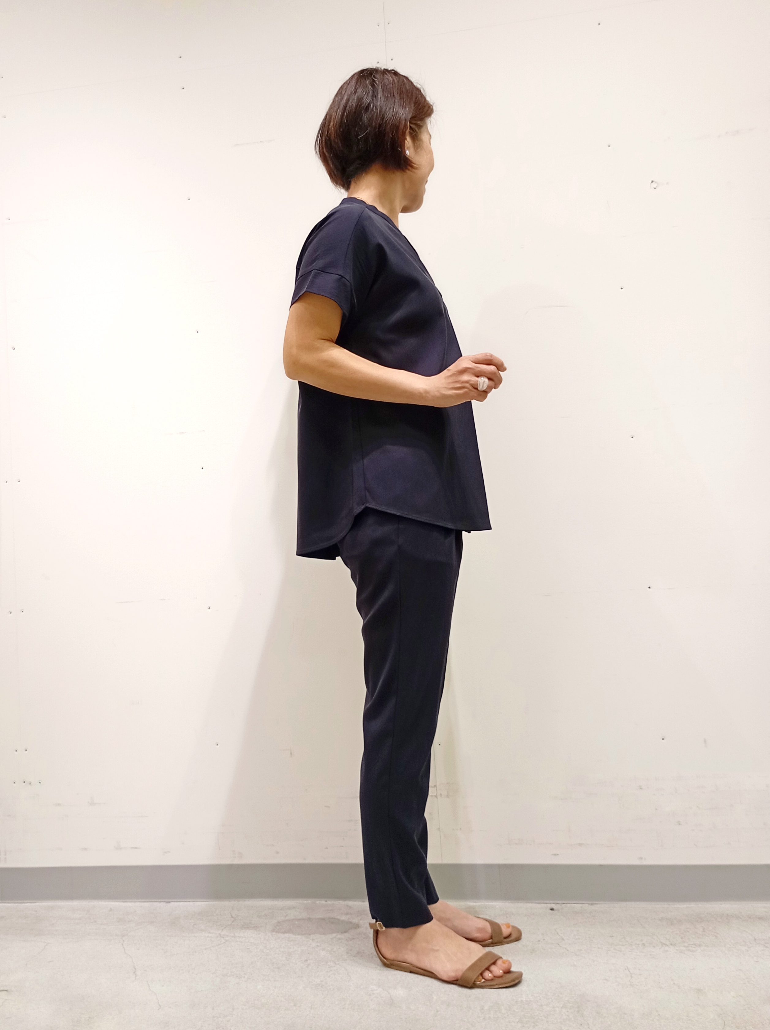 Kさんの「INDIVI｜【洗える／アンサンブル可能】シアーストライプカーディガン」を使ったコーディネート