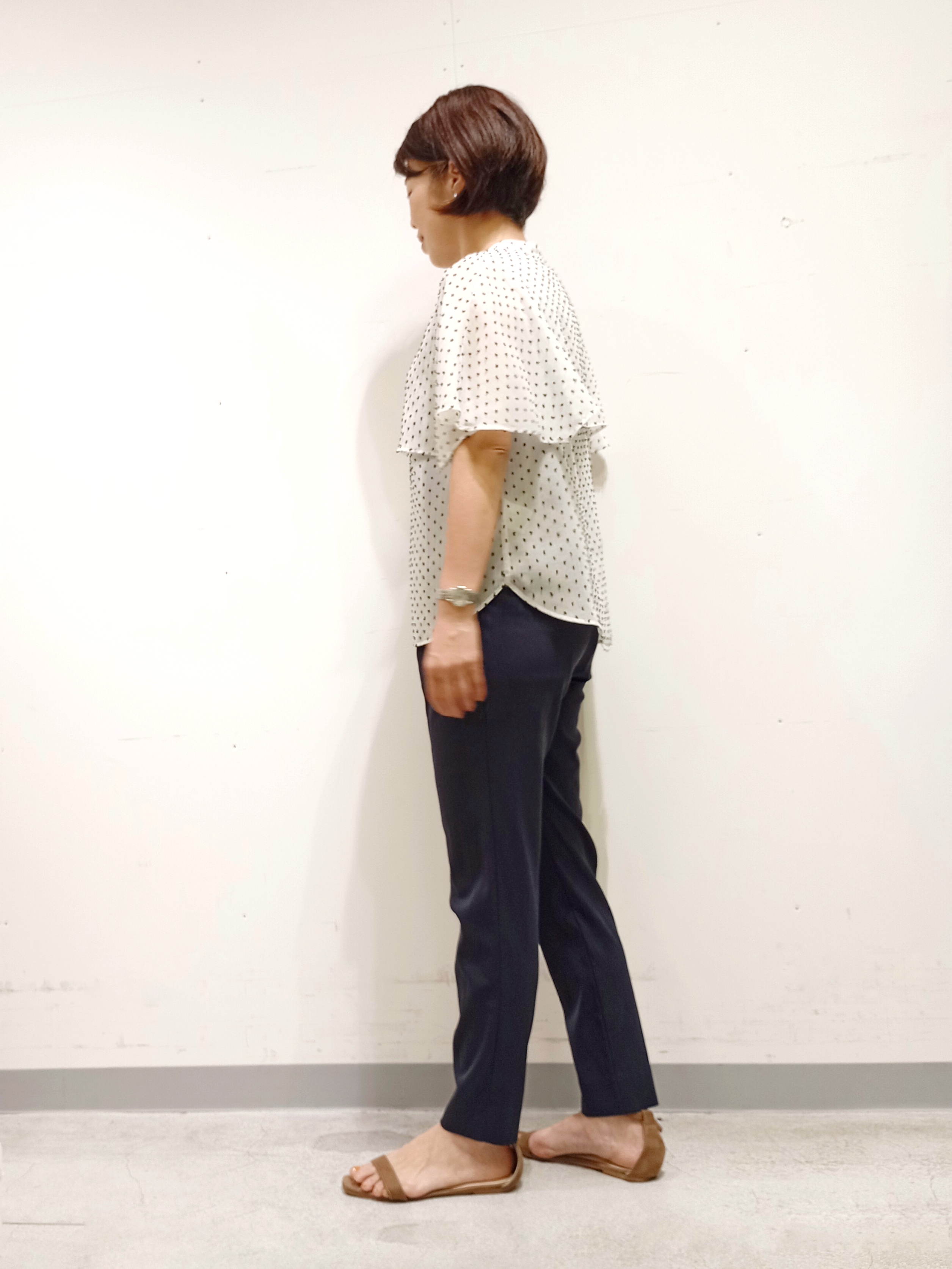 Kさんの「INDIVI｜【洗える／ドットモチーフ】ケープスリーブブラウス」を使ったコーディネート