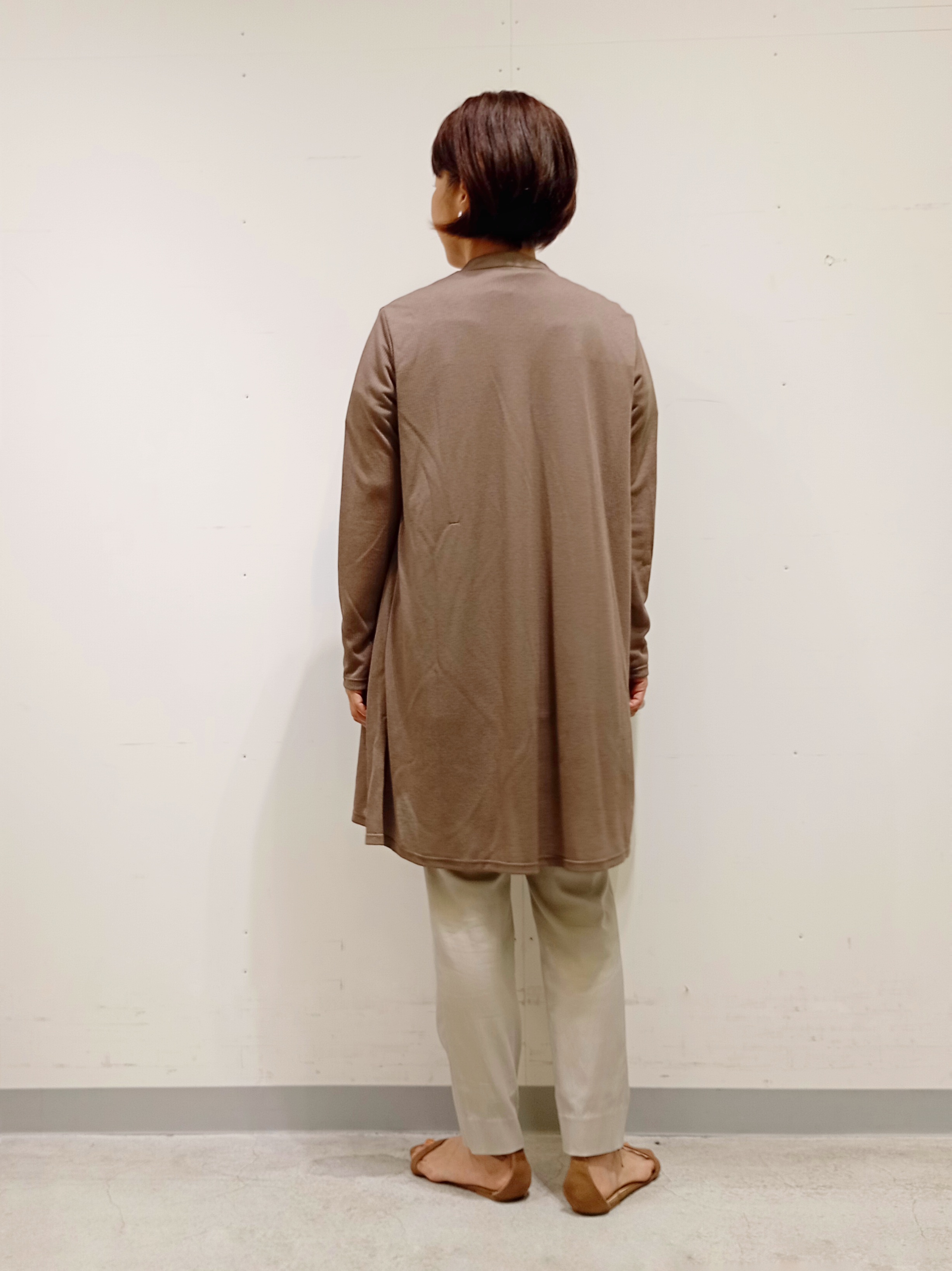 Kさんの「INDIVI｜【洗える／アンサンブル可能】シアーストライプカーディガン」を使ったコーディネート