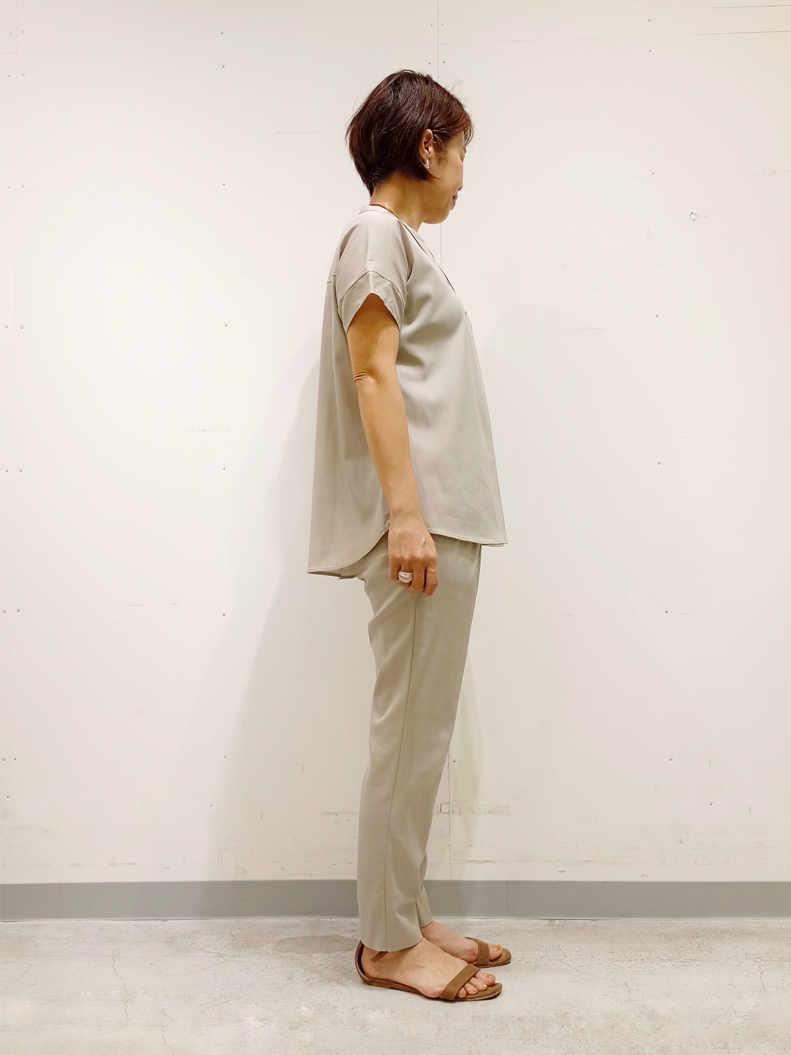 Kさんの「INDIVI｜【洗える／アンサンブル可能】シアーストライプカーディガン」を使ったコーディネート