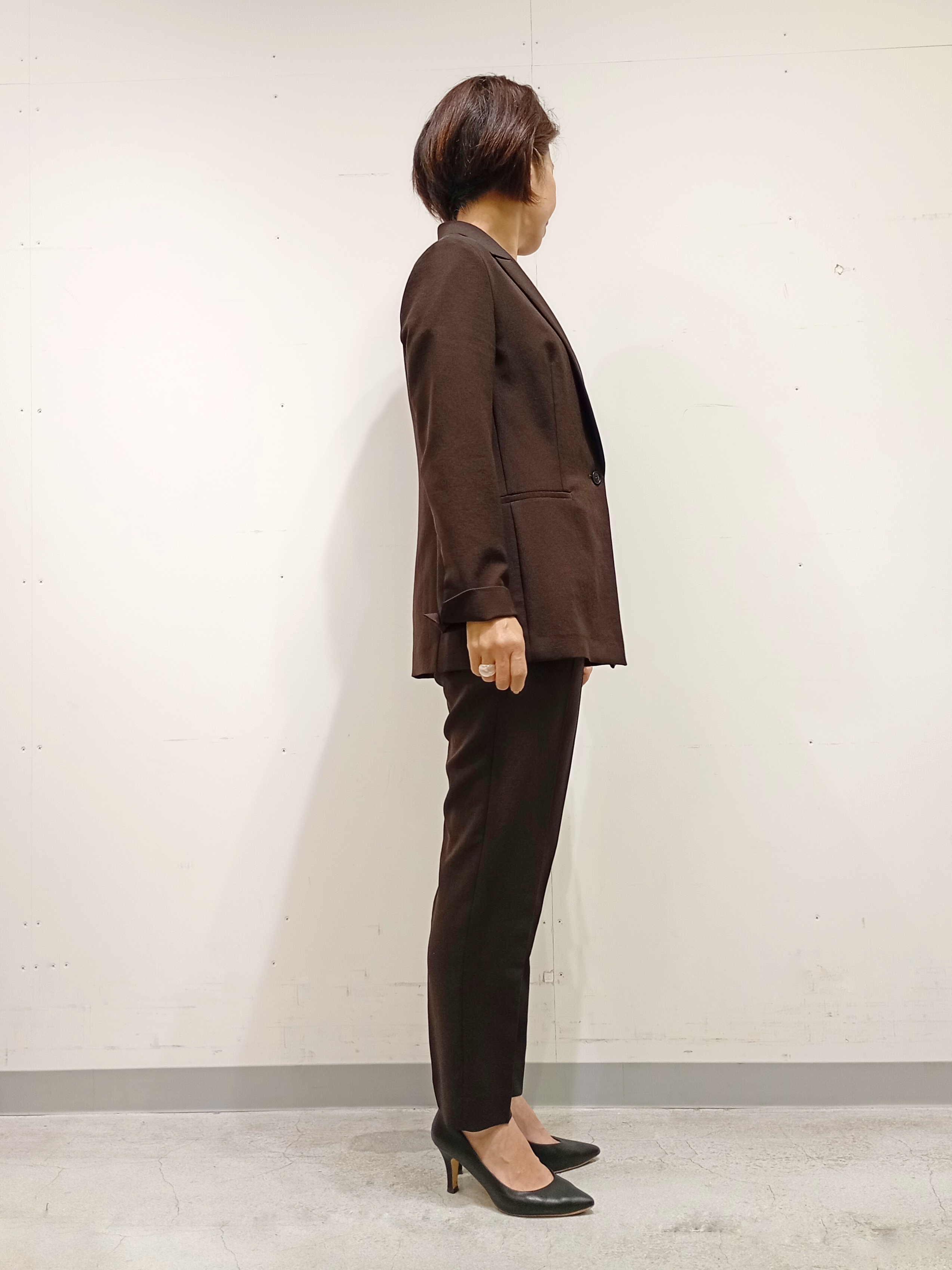 Kさんの「INDIVI｜【洗える／UVケア】幾何学柄＆無地 タックVネック 半袖ブラウス」を使ったコーディネート