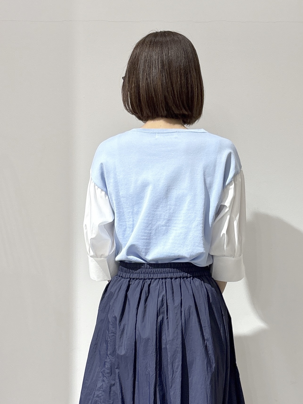 NAKAさんの「OPAQUE.CLIP｜ボリュームスリーブドッキングニット」を使ったコーディネート