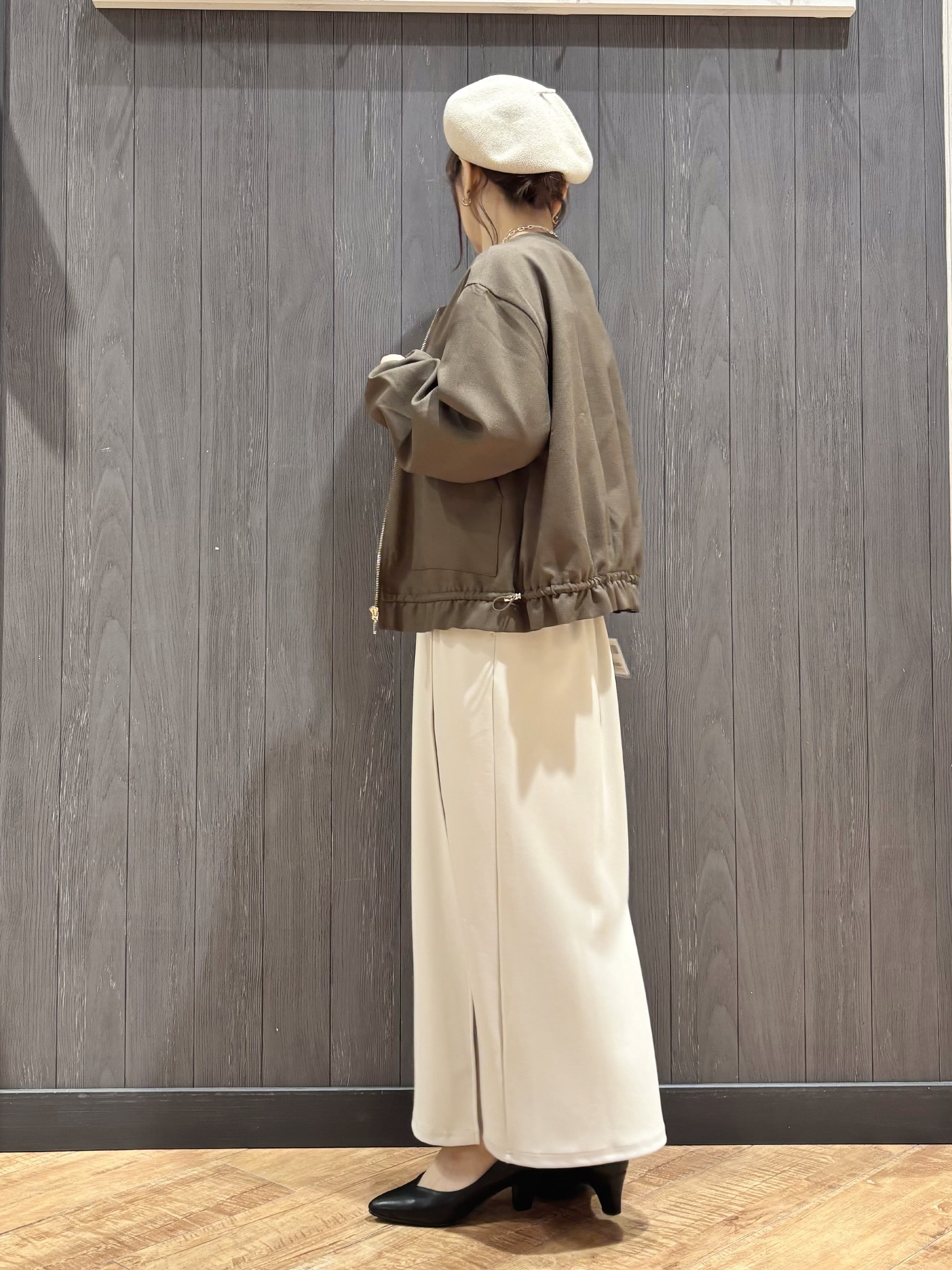 meiさんの「SHOO･LA･RUE｜【毎日洗える/S-LL/UV】上半身すっきり 二の腕見せない5分袖ニット」を使ったコーディネート
