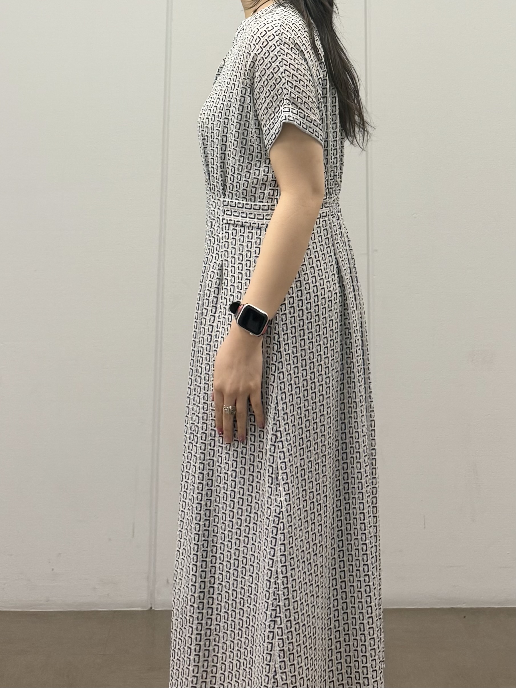 mizukiさんの「INDIVI｜【洗える／大人シアー】エアリー バルーンブルゾン」を使ったコーディネート