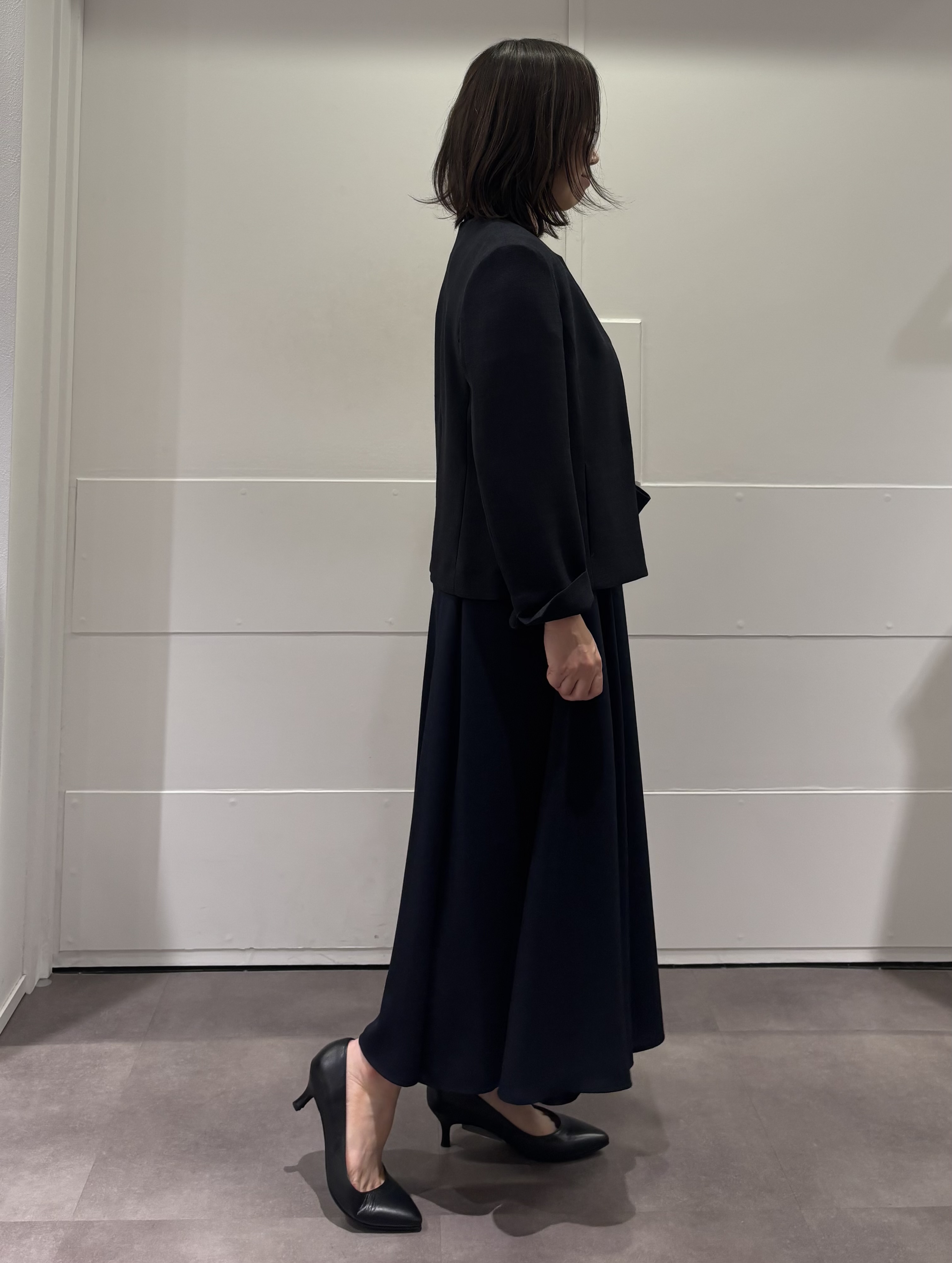 TOKOさんの「UNTITLED｜【接触冷感/吸水速乾/洗える】ドレープツイルワンピース」を使ったコーディネート