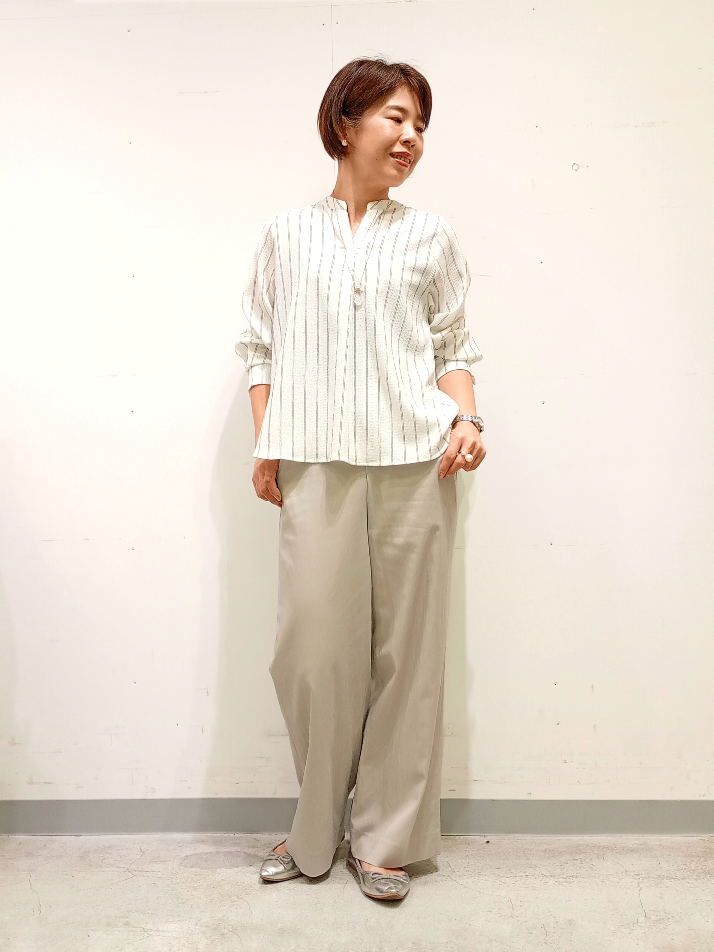 Kさんの「INDIVI｜【洗える／アンサンブル可能】シアーストライプカーディガン」を使ったコーディネート
