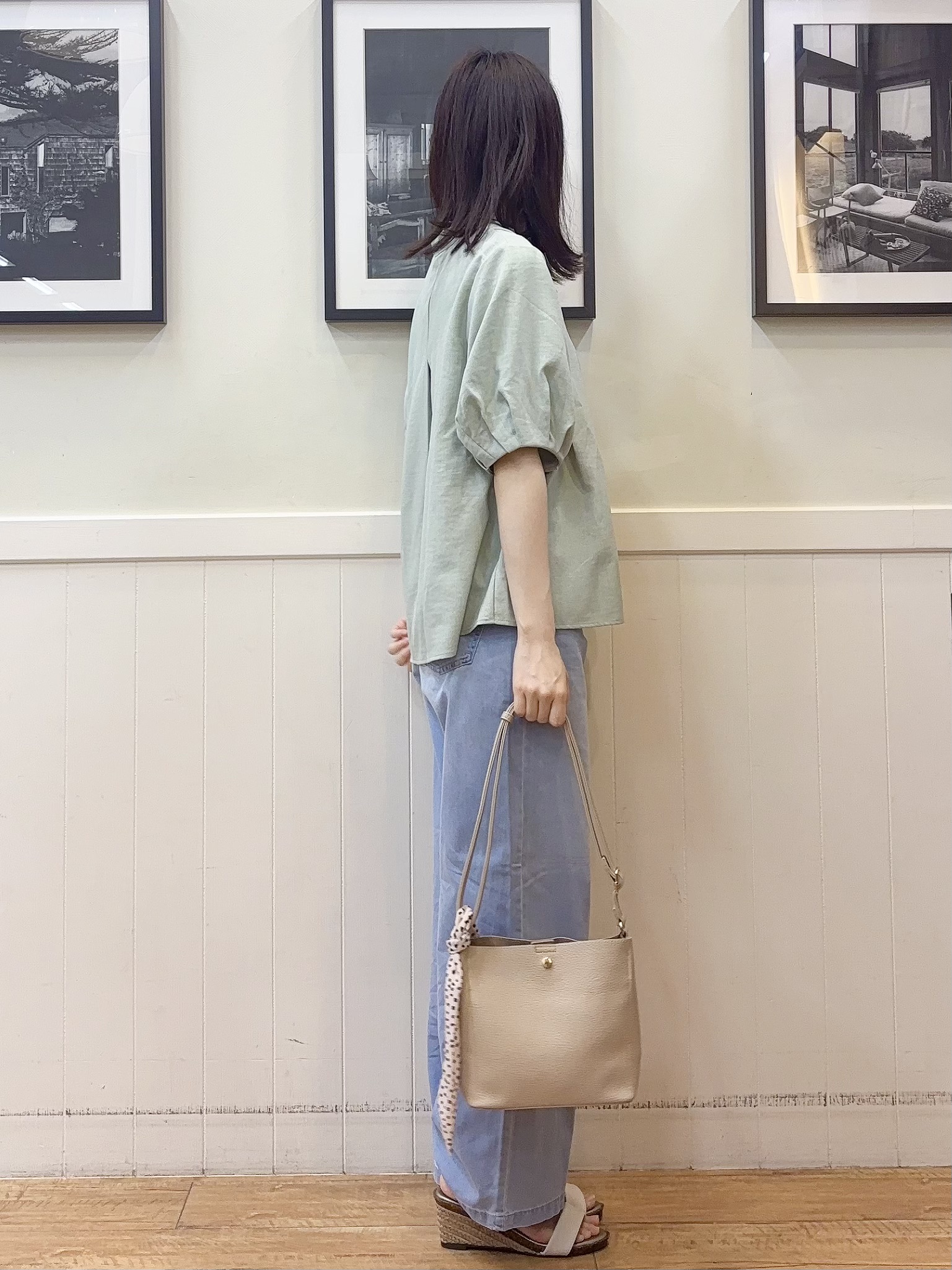 えぬさんの「SHOO･LA･RUE｜【前後2WAY/洗濯機可/S-LL】レースデザインタンクトップ」を使ったコーディネート