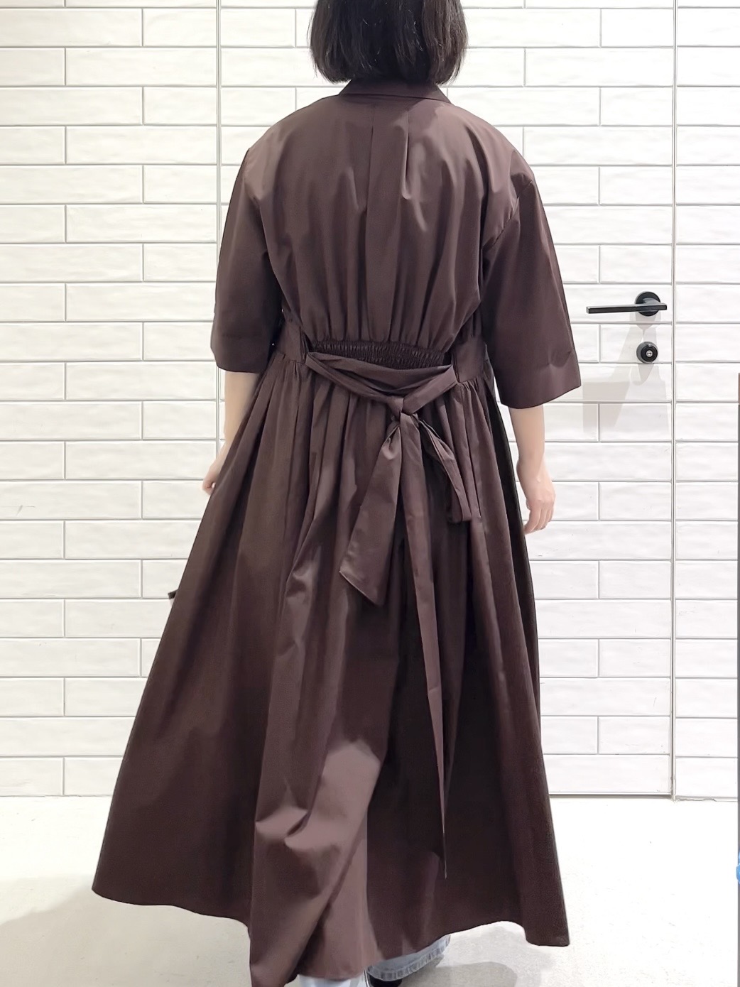 しおりさんの「OPAQUE.CLIP｜リボンベルト付きシャツワンピース【洗濯機OK／防シワ加工】」を使ったコーディネート