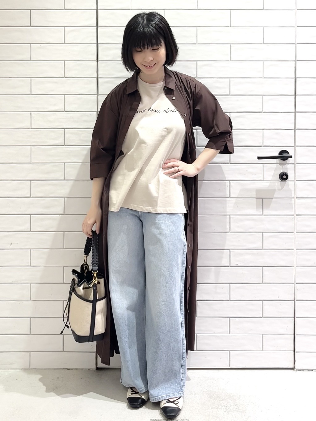 しおりさんの「OPAQUE.CLIP｜リボンベルト付きシャツワンピース【洗濯機OK／防シワ加工】」を使ったコーディネート