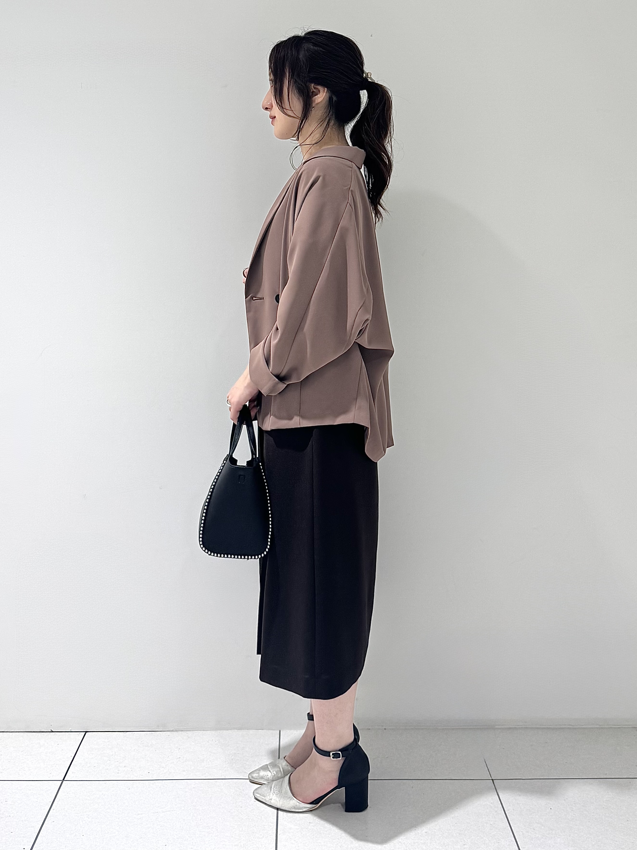 そんさんの「INDIVI｜【接触冷感／透湿／着る日傘】ドルマンダブルジャケット」を使ったコーディネート