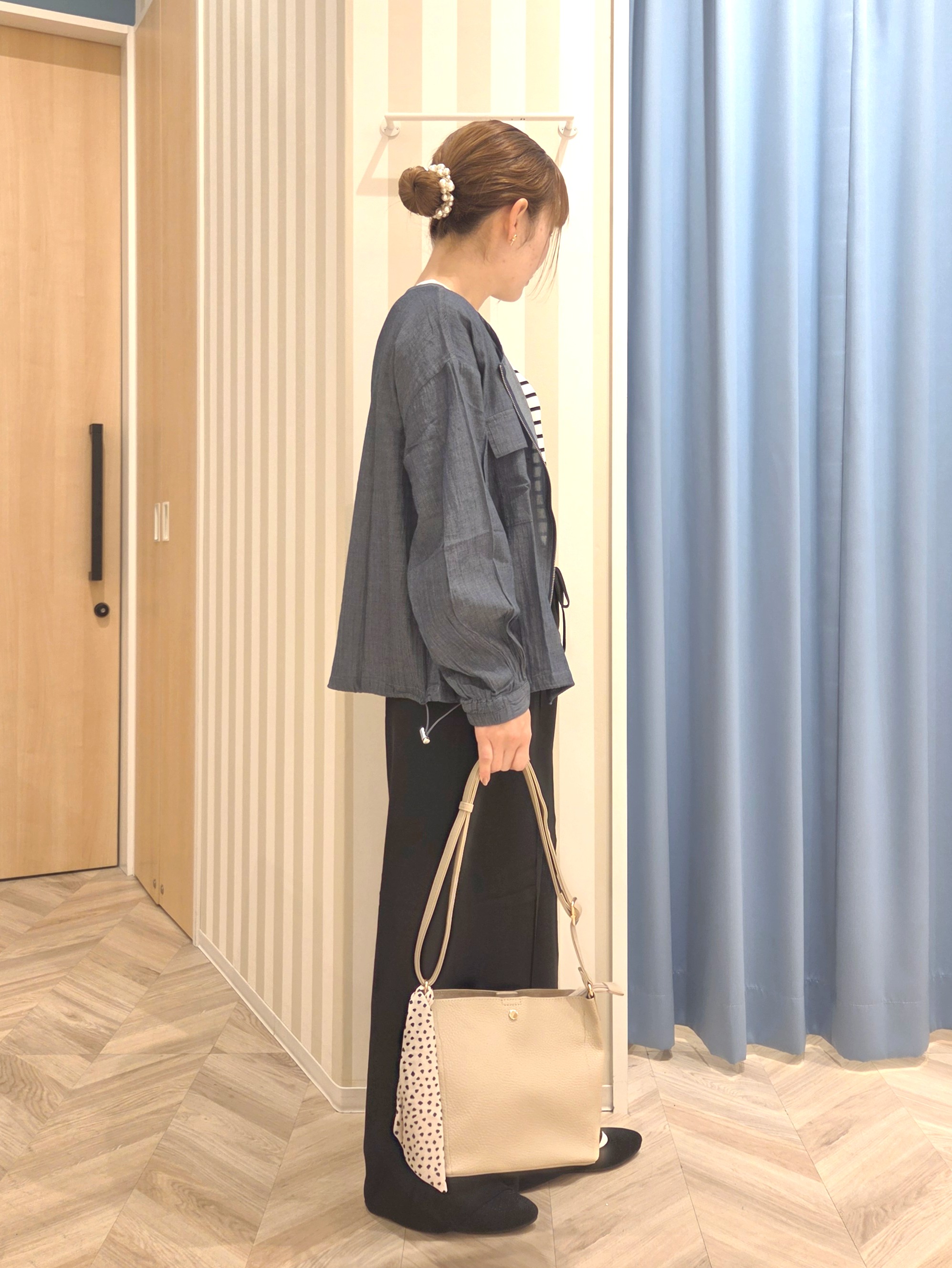 Ikumiさんの「SHOO･LA･RUE｜【毎日洗える/S-LL/UV】上半身すっきり 二の腕見せない5分袖ニット」を使ったコーディネート