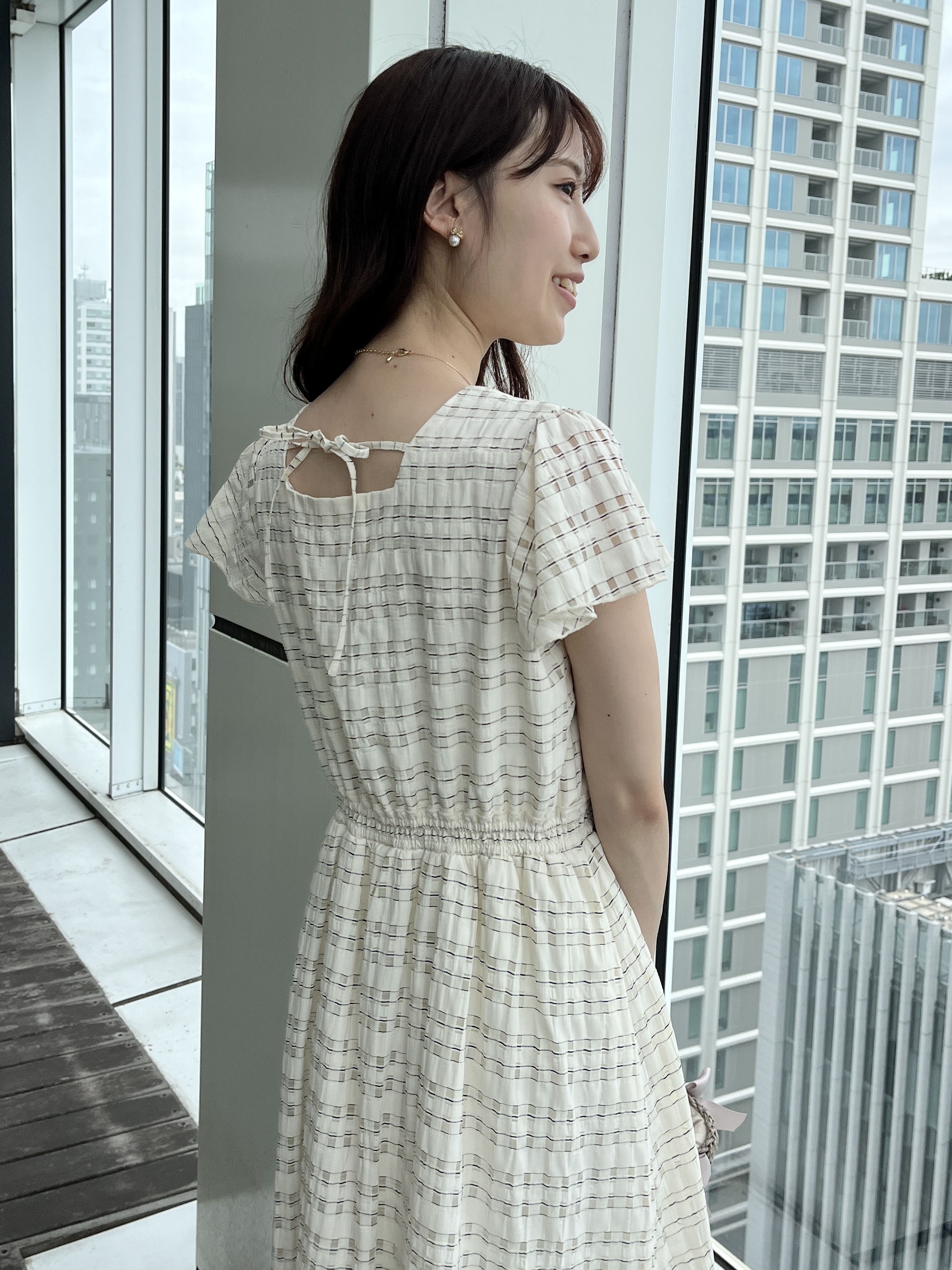 はばさんの「Couture brooch｜【洗える】シアーチェック ワンピース」を使ったコーディネート