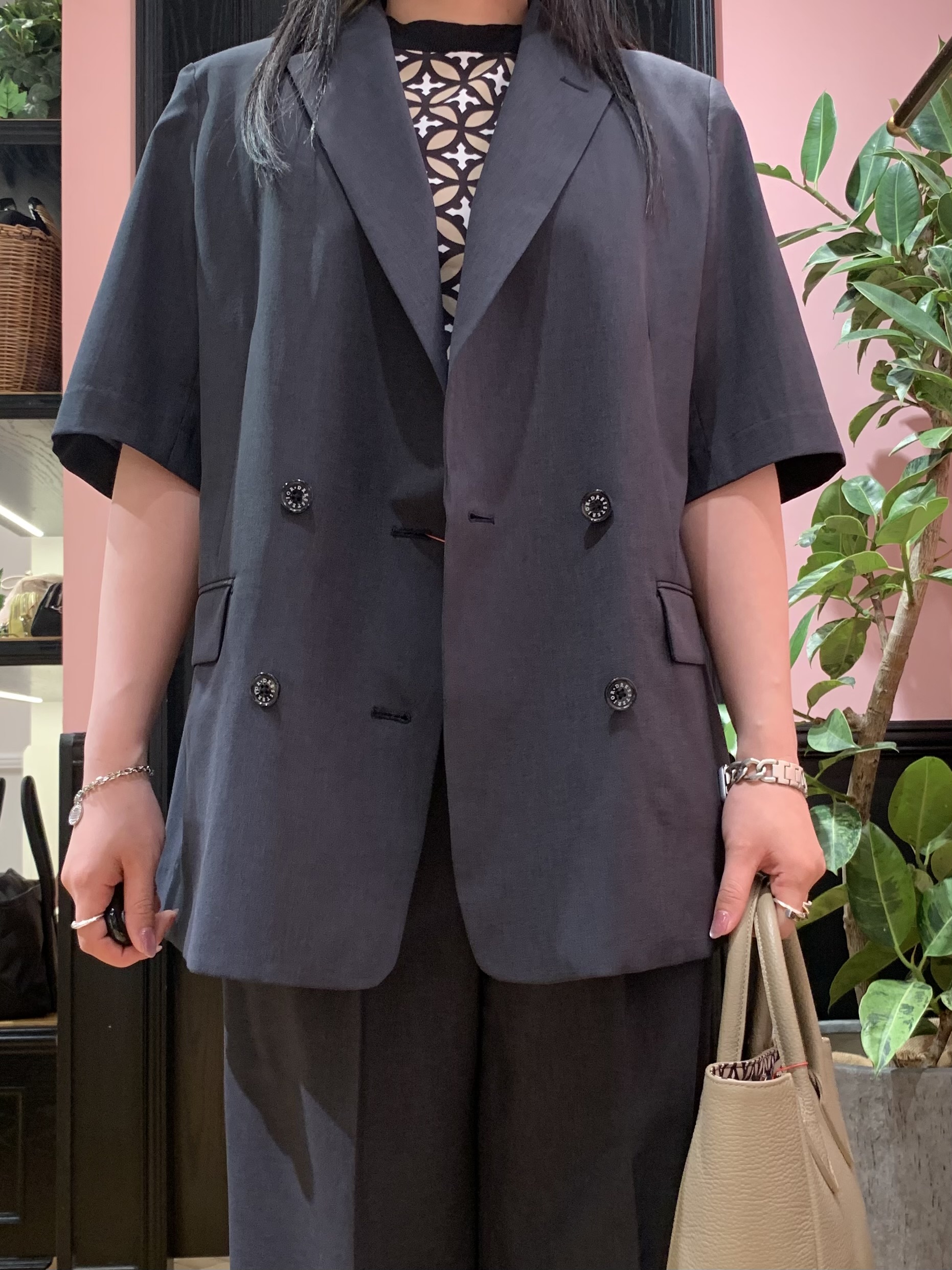 SAKAIさんの「DRESSTERIOR｜【otonaMUSE5月号掲載/セットアップ可】ウォッシャブルイージーサマージャケット」を使ったコーディネート