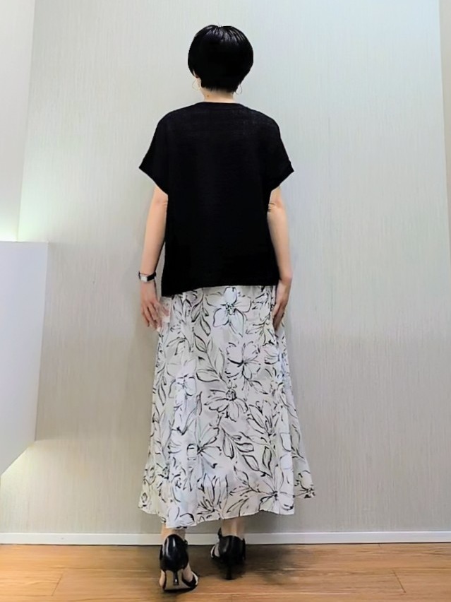 ミズタさんの「UNTITLED｜【洗える／シアー】ミニヨンレースプルオーバー」を使ったコーディネート