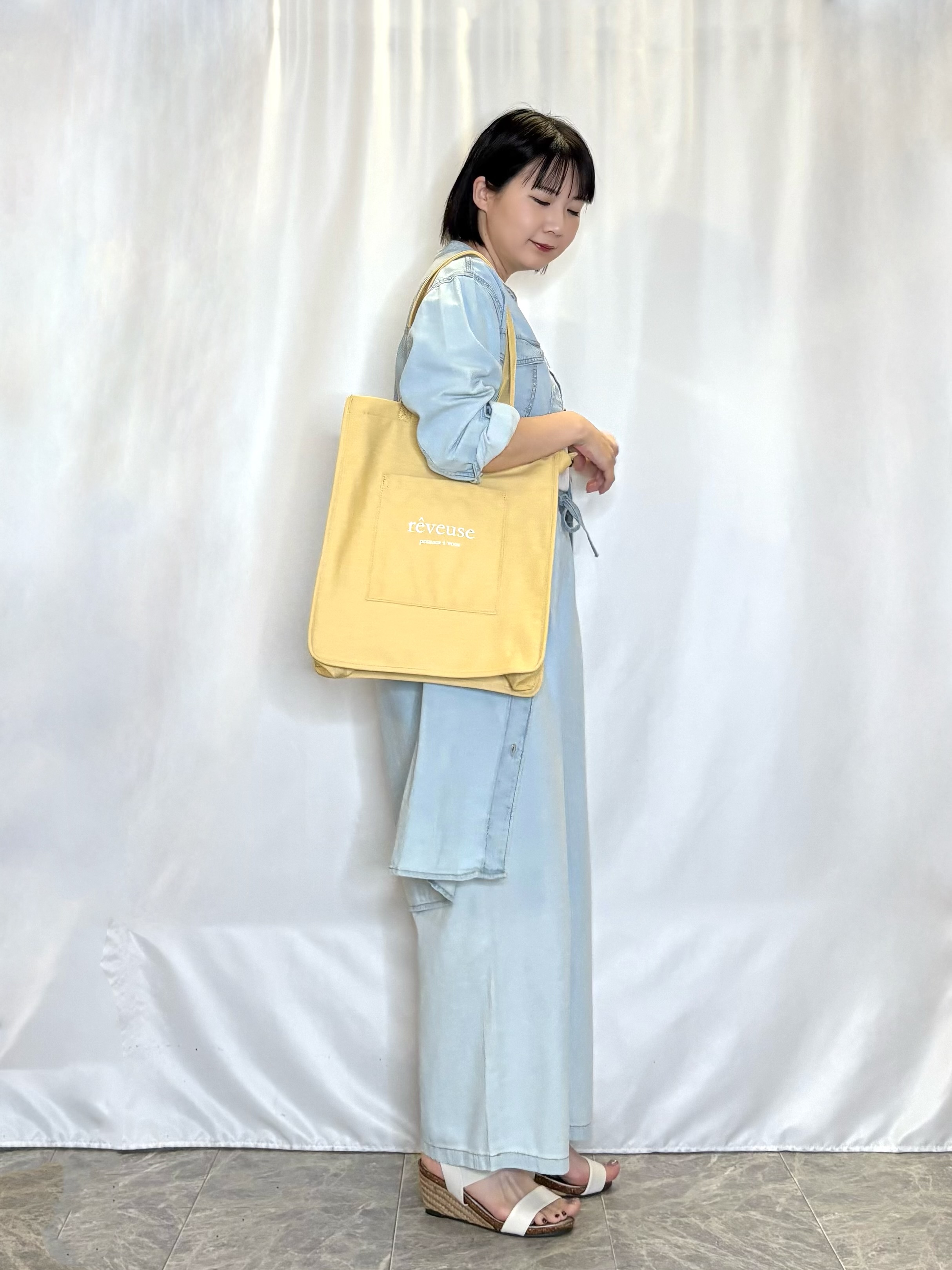 ネリさんの「SHOO･LA･RUE｜【ひんやり/S-LL/洗濯機可】色・柄選べる お袖チュールレイヤード プリントアソートTシャツ」を使ったコーディネート