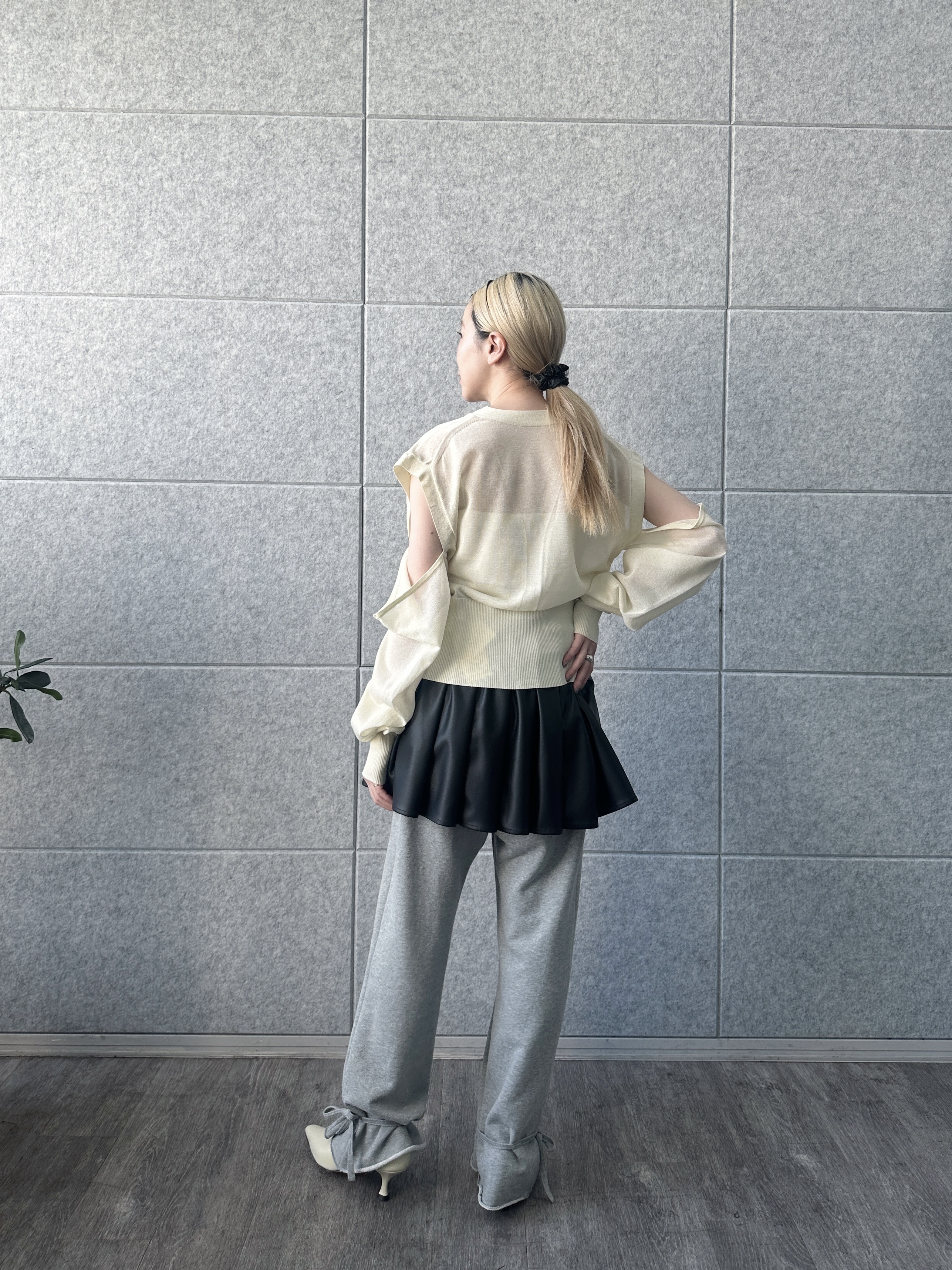 Buyer sakkoさんの「CODE A｜multiway knit cardigan」を使ったコーディネート
