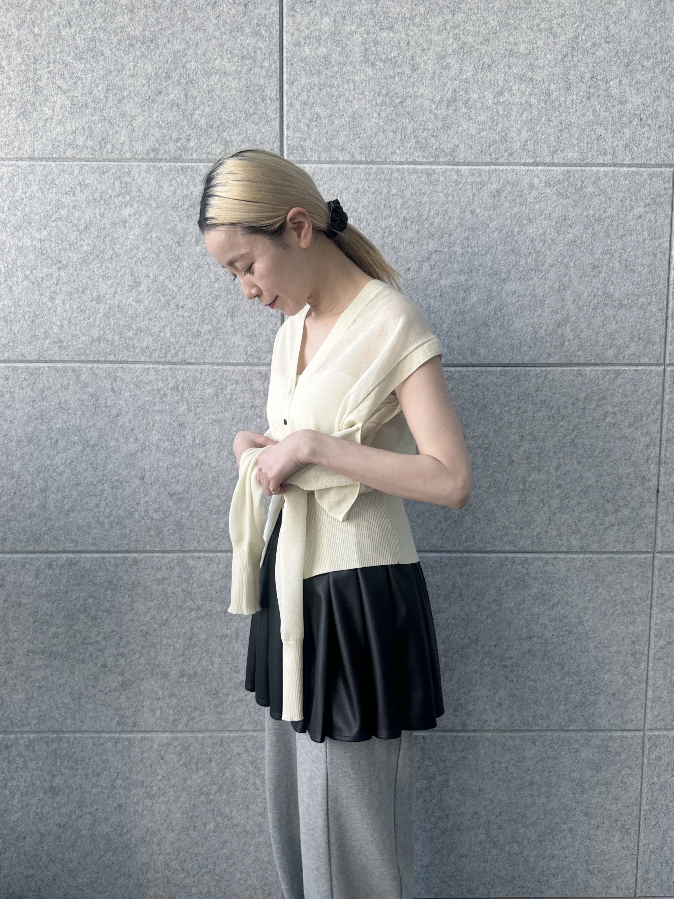 Buyer sakkoさんの「CODE A｜multiway knit cardigan」を使ったコーディネート
