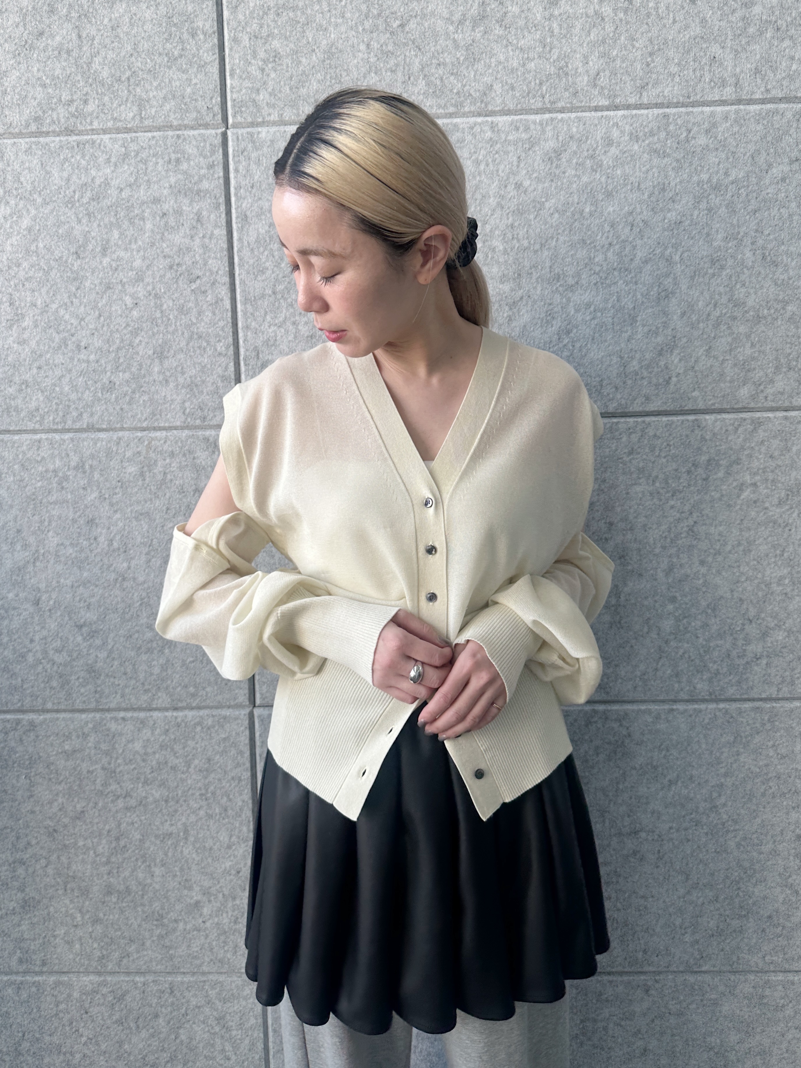 Buyer sakkoさんの「CODE A｜multiway knit cardigan」を使ったコーディネート