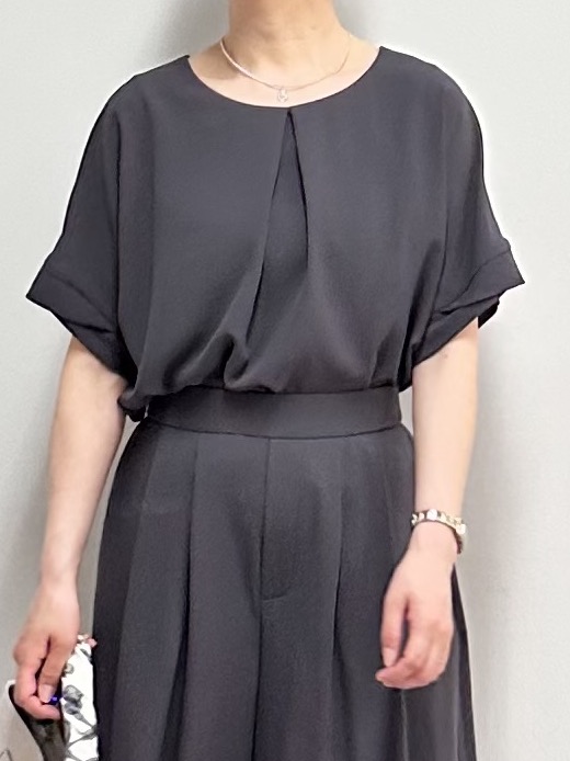 みなこさんの「UNTITLED｜【セットアップ可/UVカット/前後2WAY】リラクシーフレンチスリーブブラウス」を使ったコーディネート