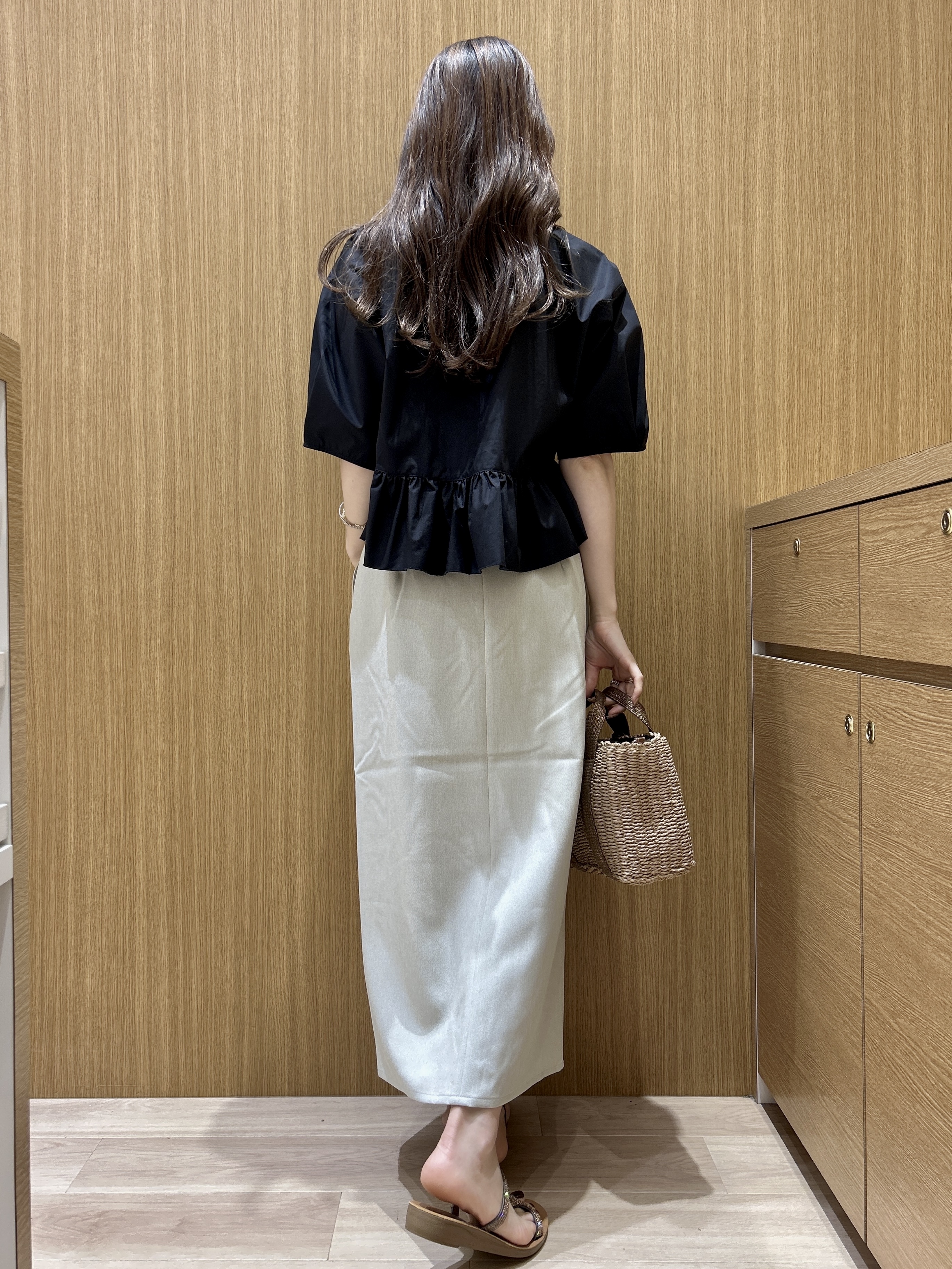 maiさんの「OPAQUE.CLIP｜フリルペプラムシャツブラウス【洗濯機OK】」を使ったコーディネート