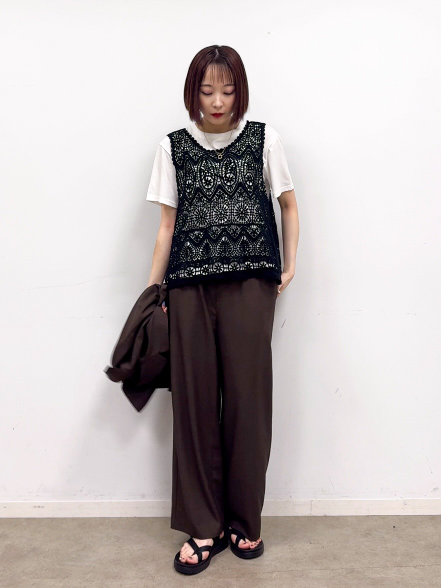 𝐜𝐡𝐢𝐤𝐚さんの「SHOO･LA･RUE｜【セットアップ可/洗濯後しわになりにくい/S-LL】半袖とろみテーラードジャケット」を使ったコーディネート