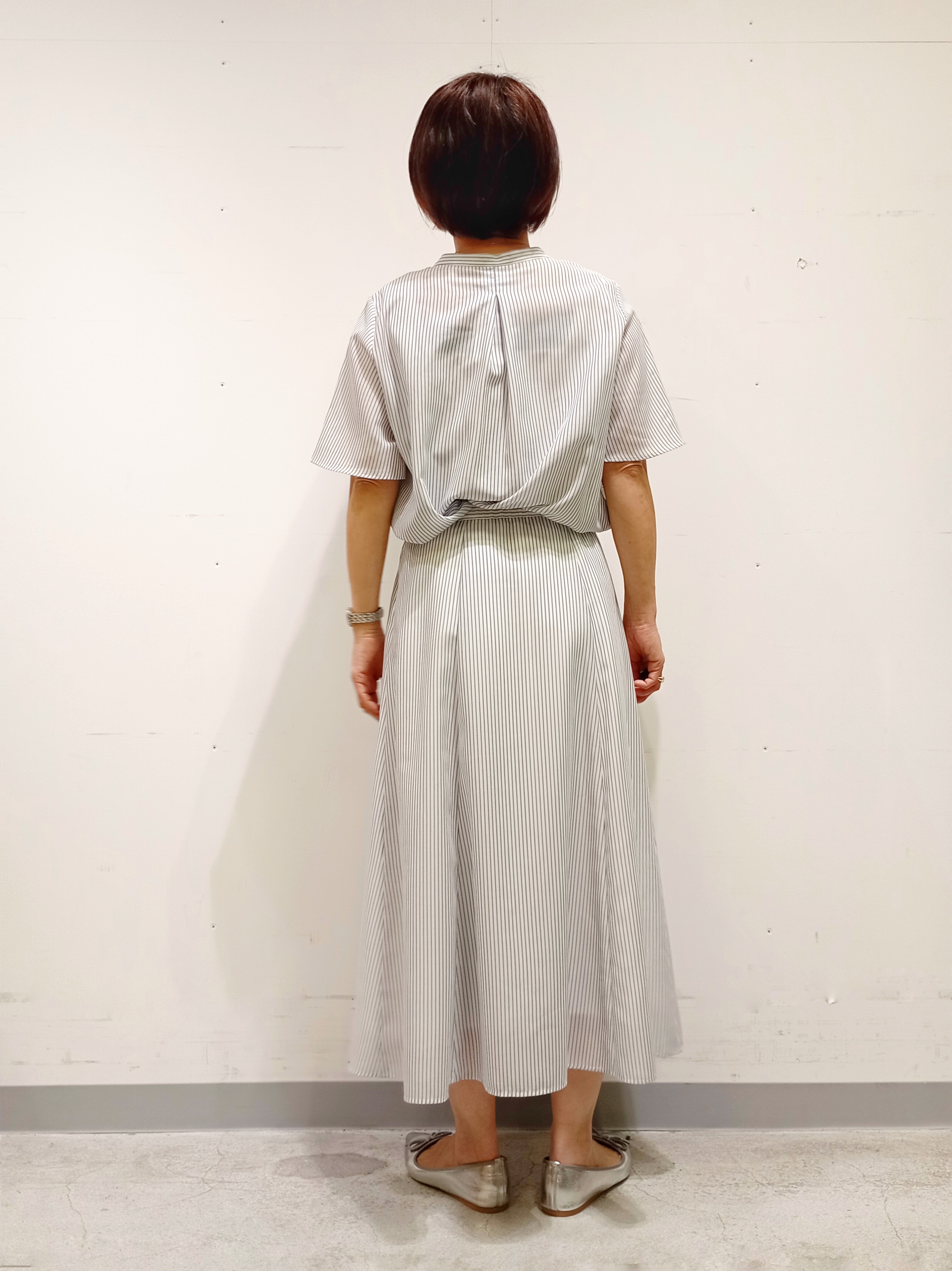 Kさんの「INDIVI｜【接触冷感/洗える】シアーシャンブレーピンタックブラウス」を使ったコーディネート