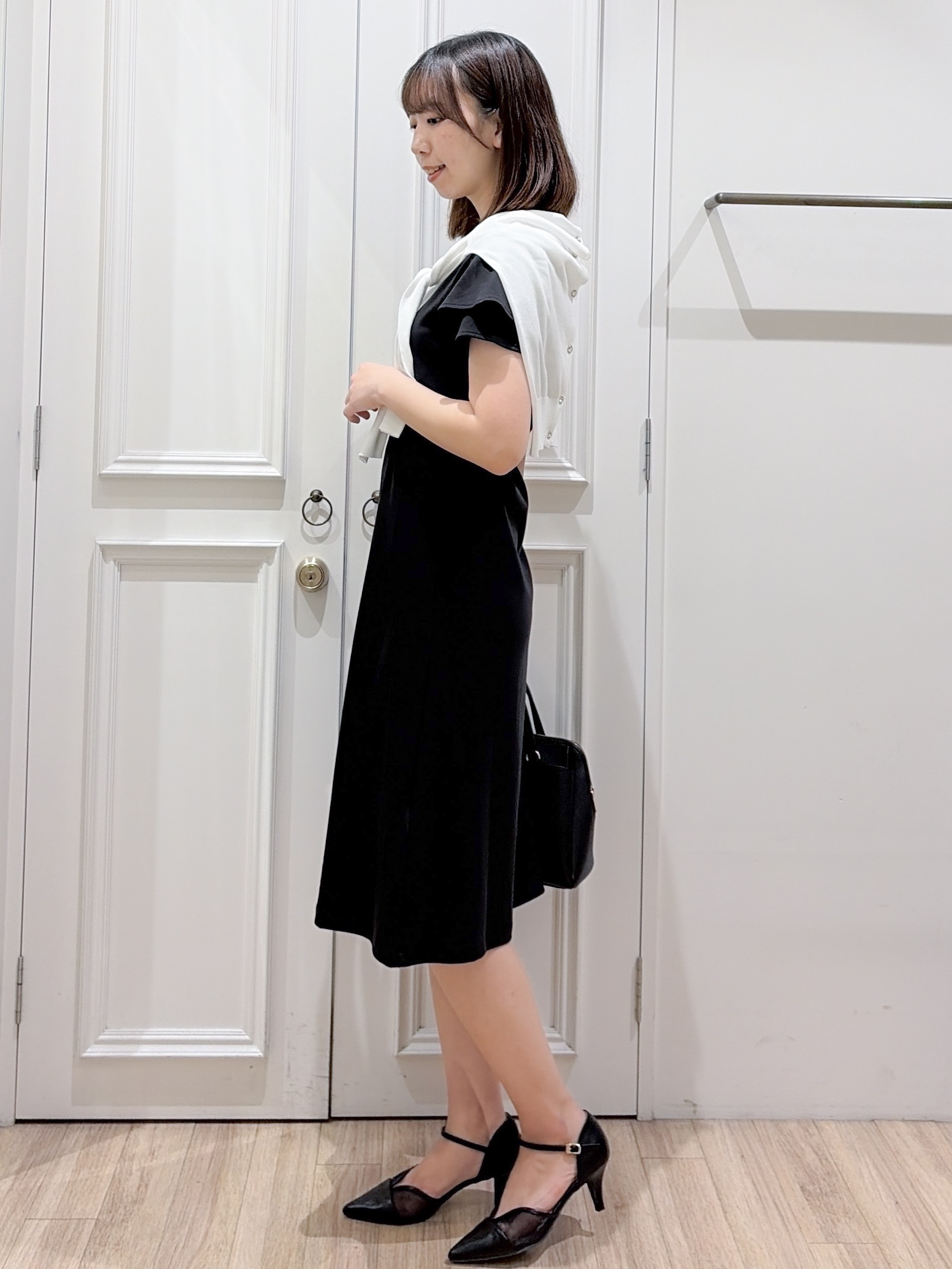 yurinaさんの「index｜【接触冷感／UVケア】Iラインフレアスリーブワンピース《洗濯機OK／XS～3L／6col》」を使ったコーディネート