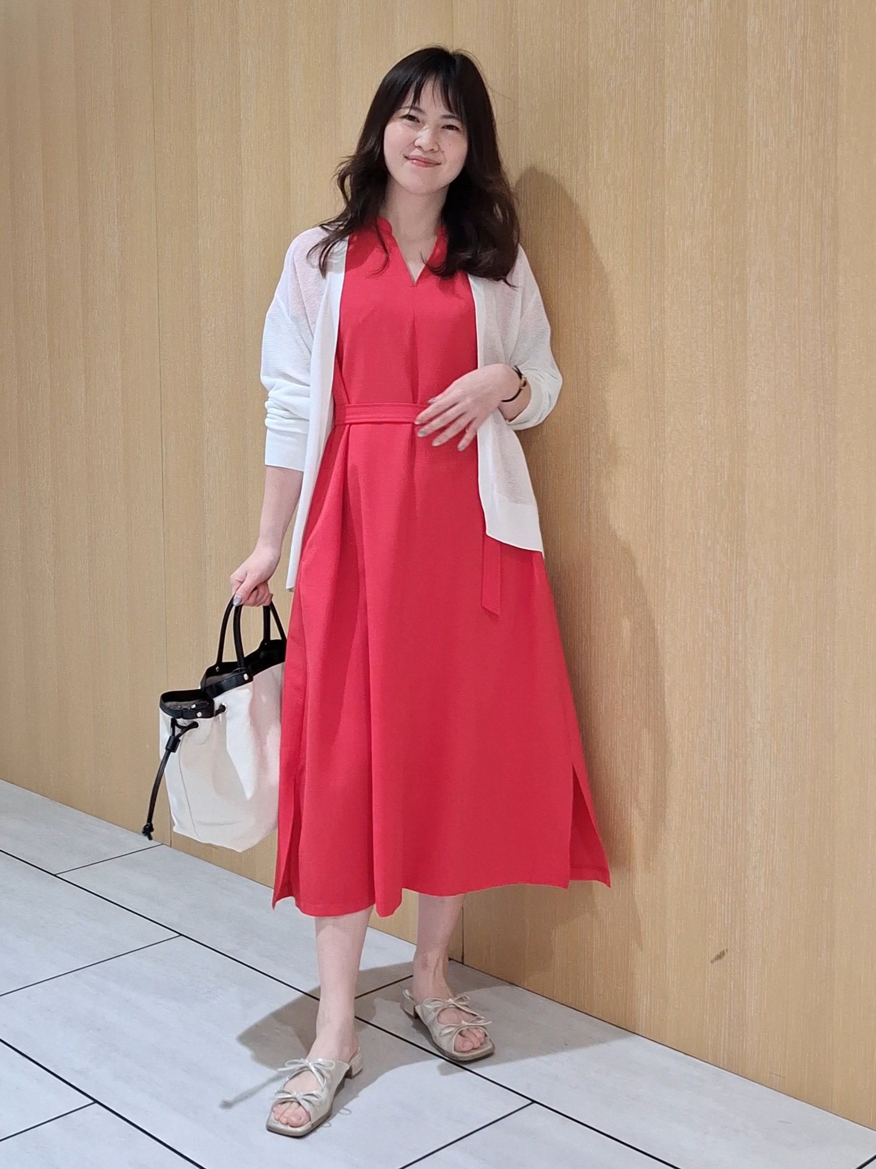 YuKaRiさんの「UNTITLED｜【UV/接触冷感/遮熱/通気性】スラブバンドカラーワンピース」を使ったコーディネート