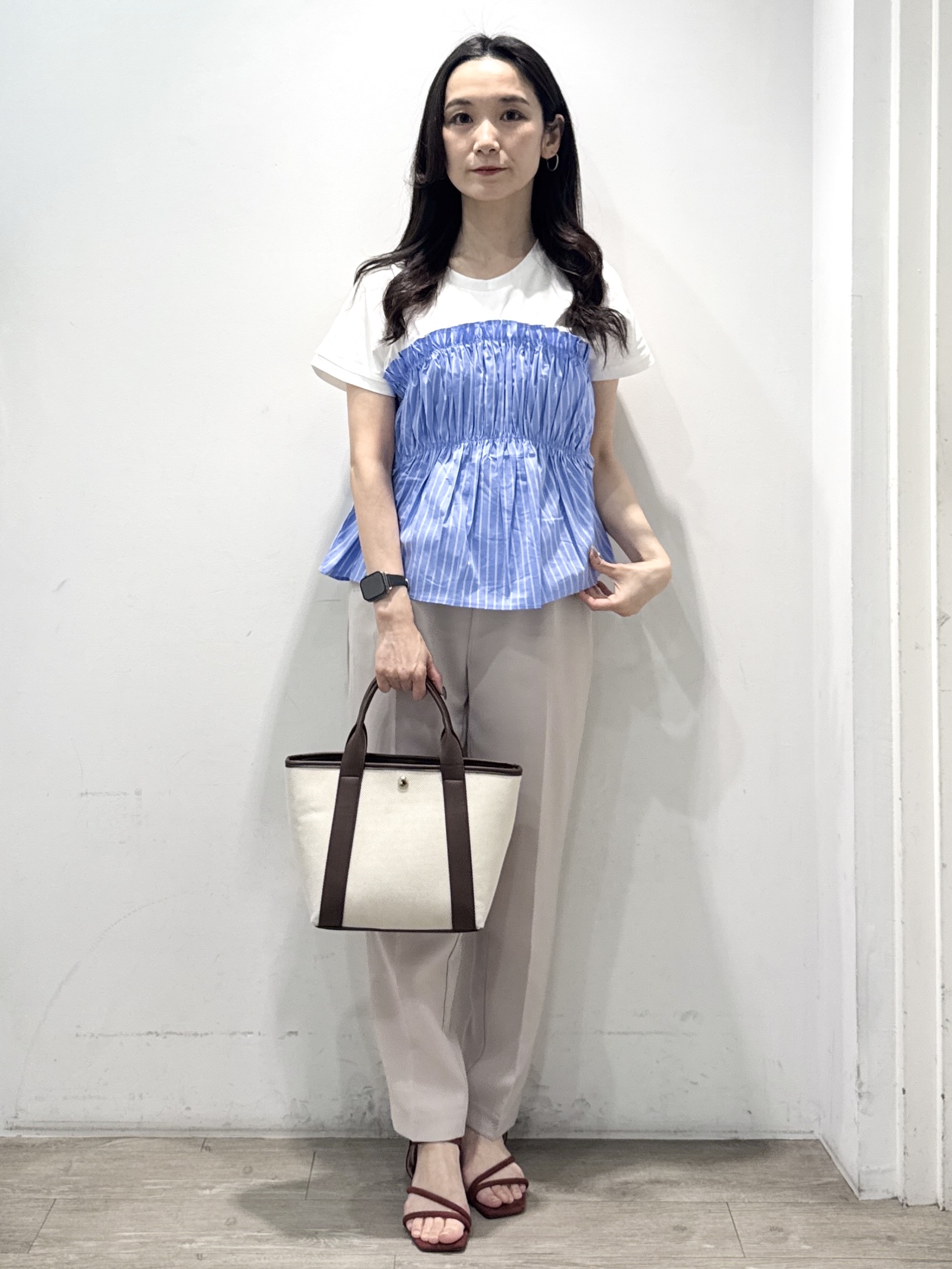 yuicciさんの「OPAQUE.CLIP｜ビスチェドッキングTシャツ【洗濯機OK】」を使ったコーディネート