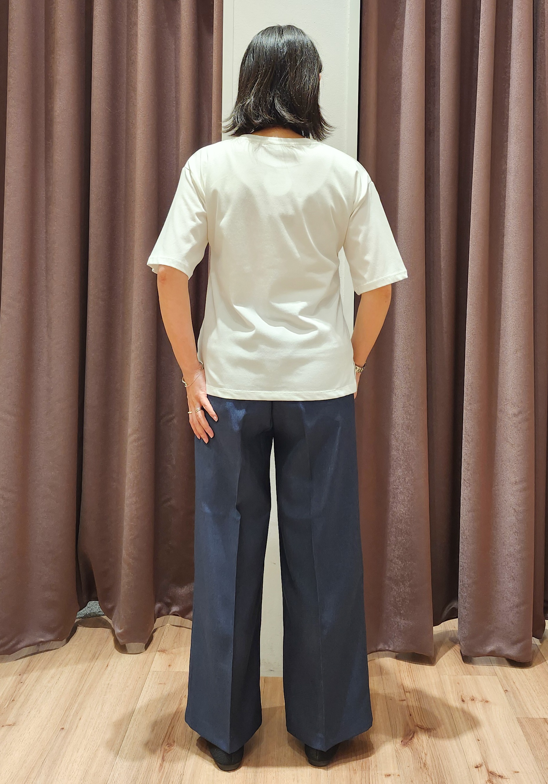 さくさんの「grove｜高評価！【体型カバー・洗える】シアーサファリシャツジャケット」を使ったコーディネート