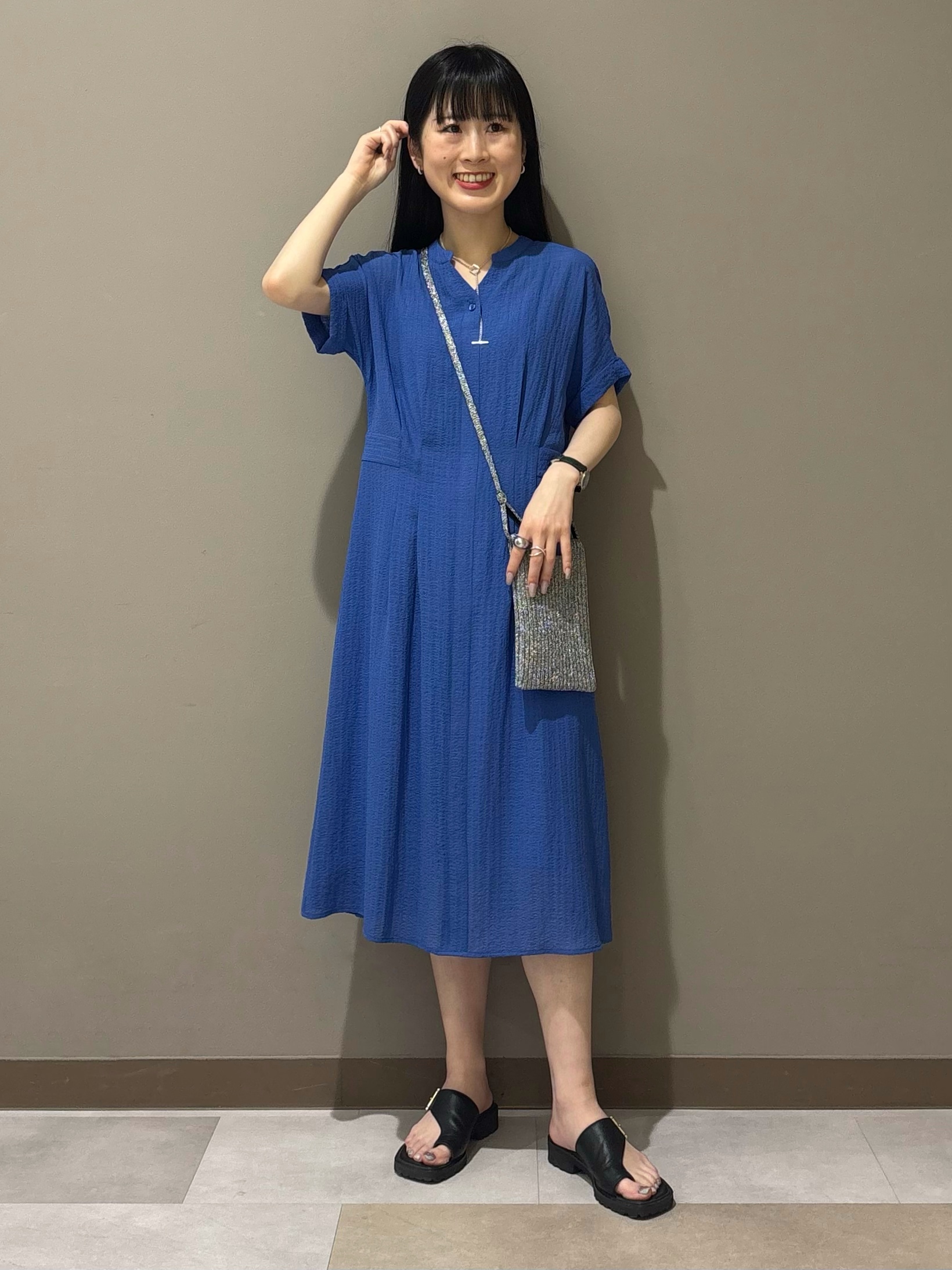 KEIKOさんの「INDIVI｜【接触冷感／2WAY】カシュクールリネンシャツ」を使ったコーディネート