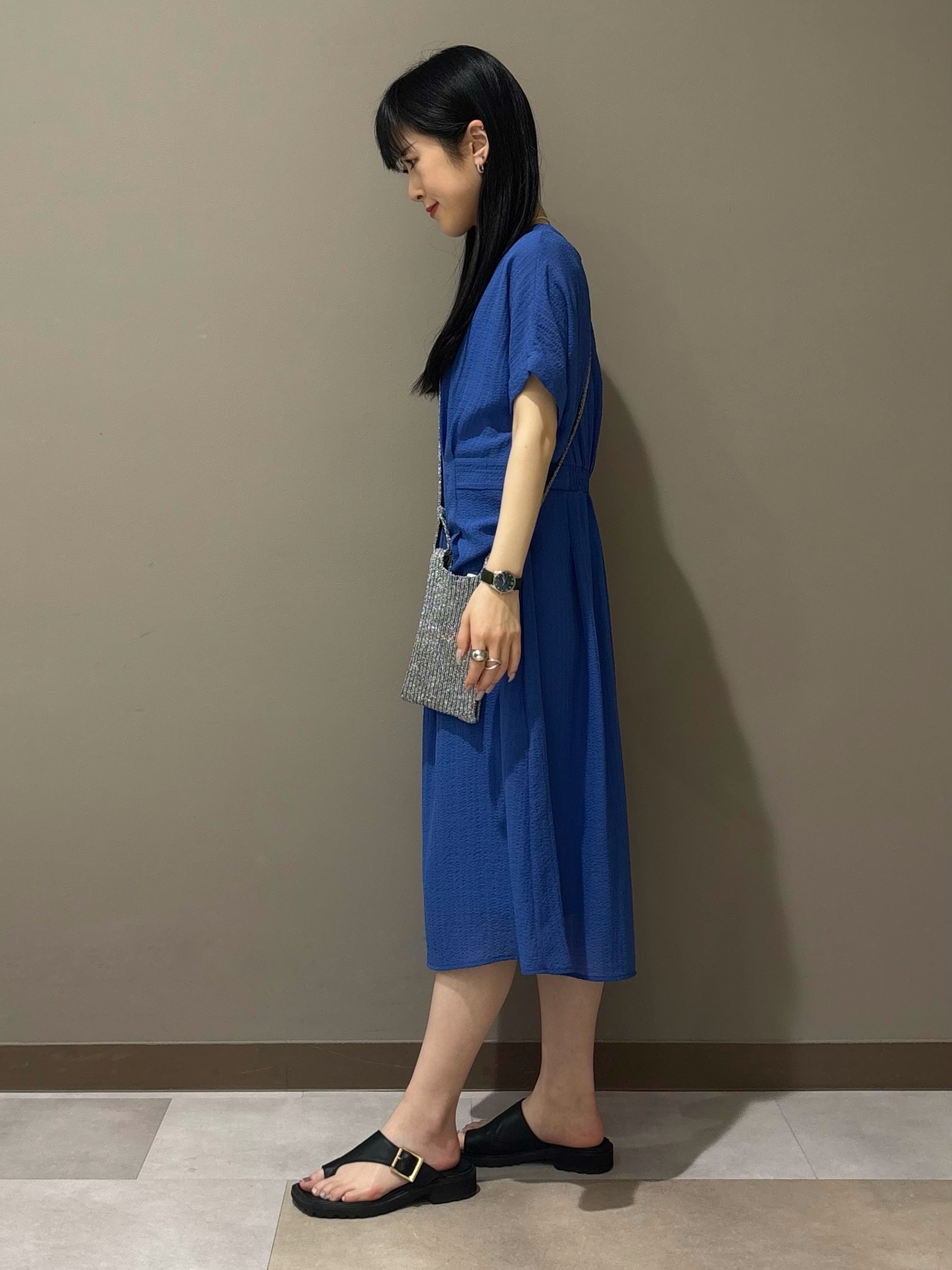 KEIKOさんの「INDIVI｜【接触冷感／2WAY】カシュクールリネンシャツ」を使ったコーディネート