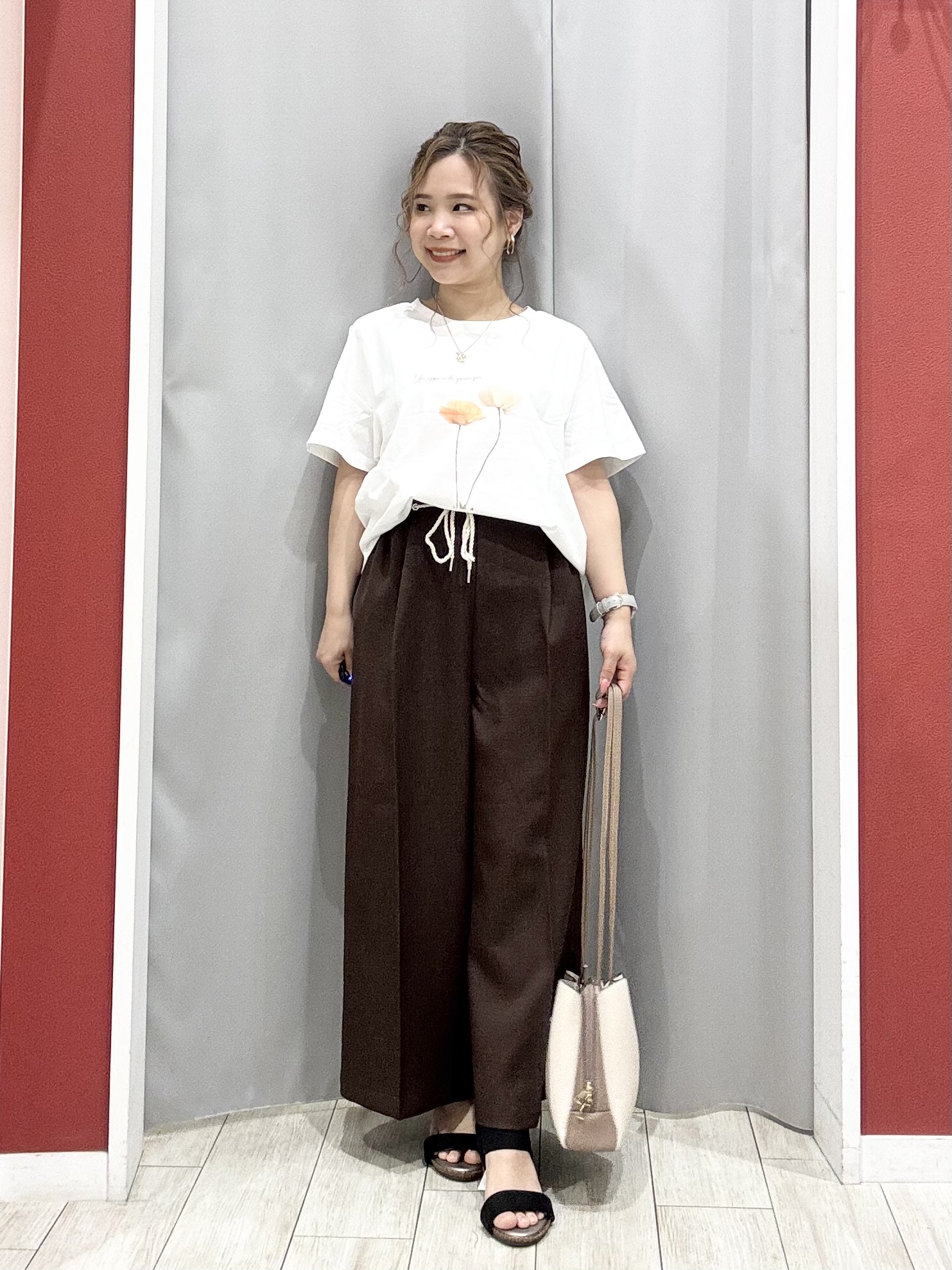 shioさんの「SHOO･LA･RUE｜【S-LL】大人のシアー感 風合い楽しむバンドカラーシャツ」を使ったコーディネート